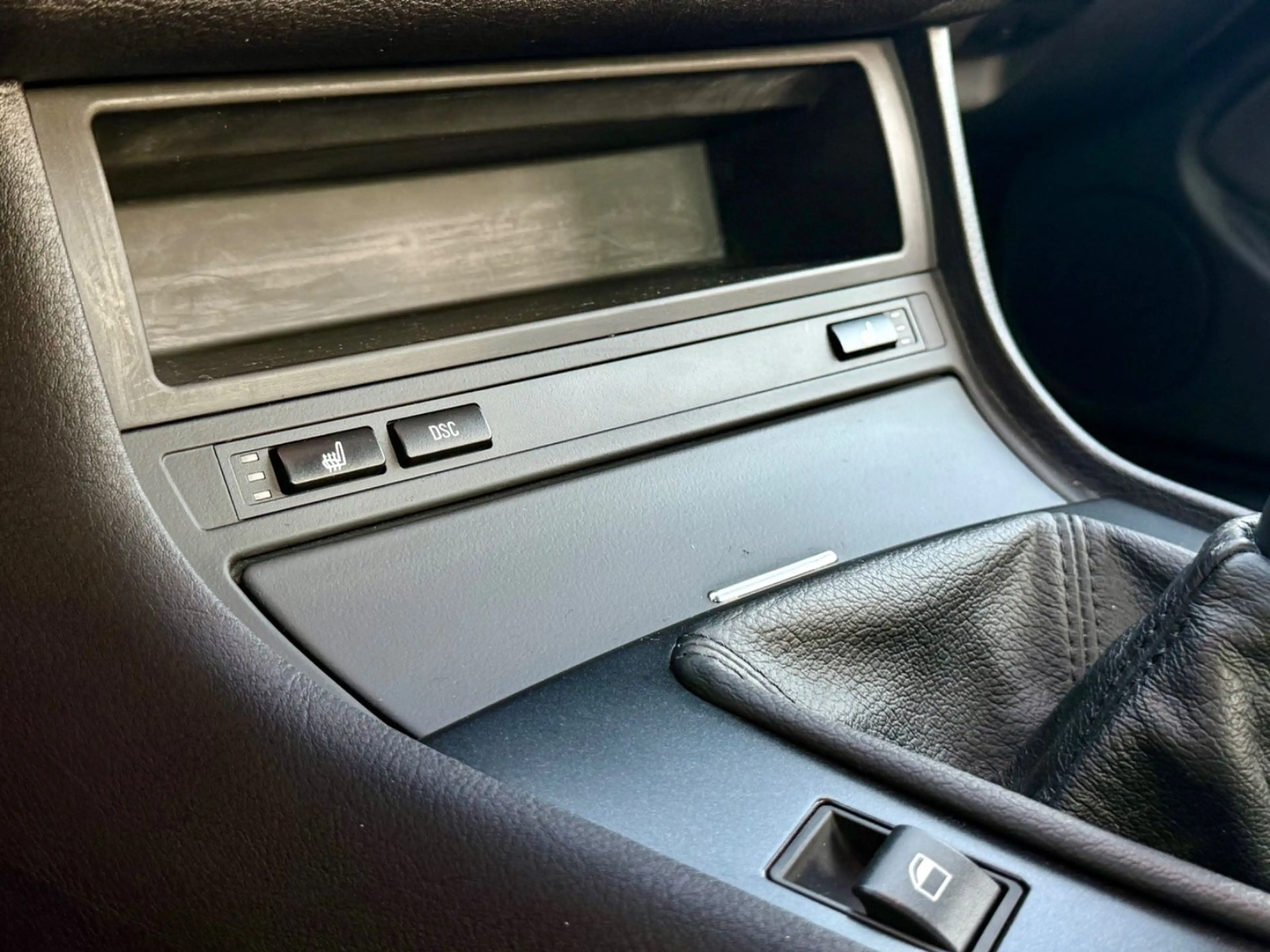BMW 316 i Edition Exclusive * TÜV 05/27* — photo 14