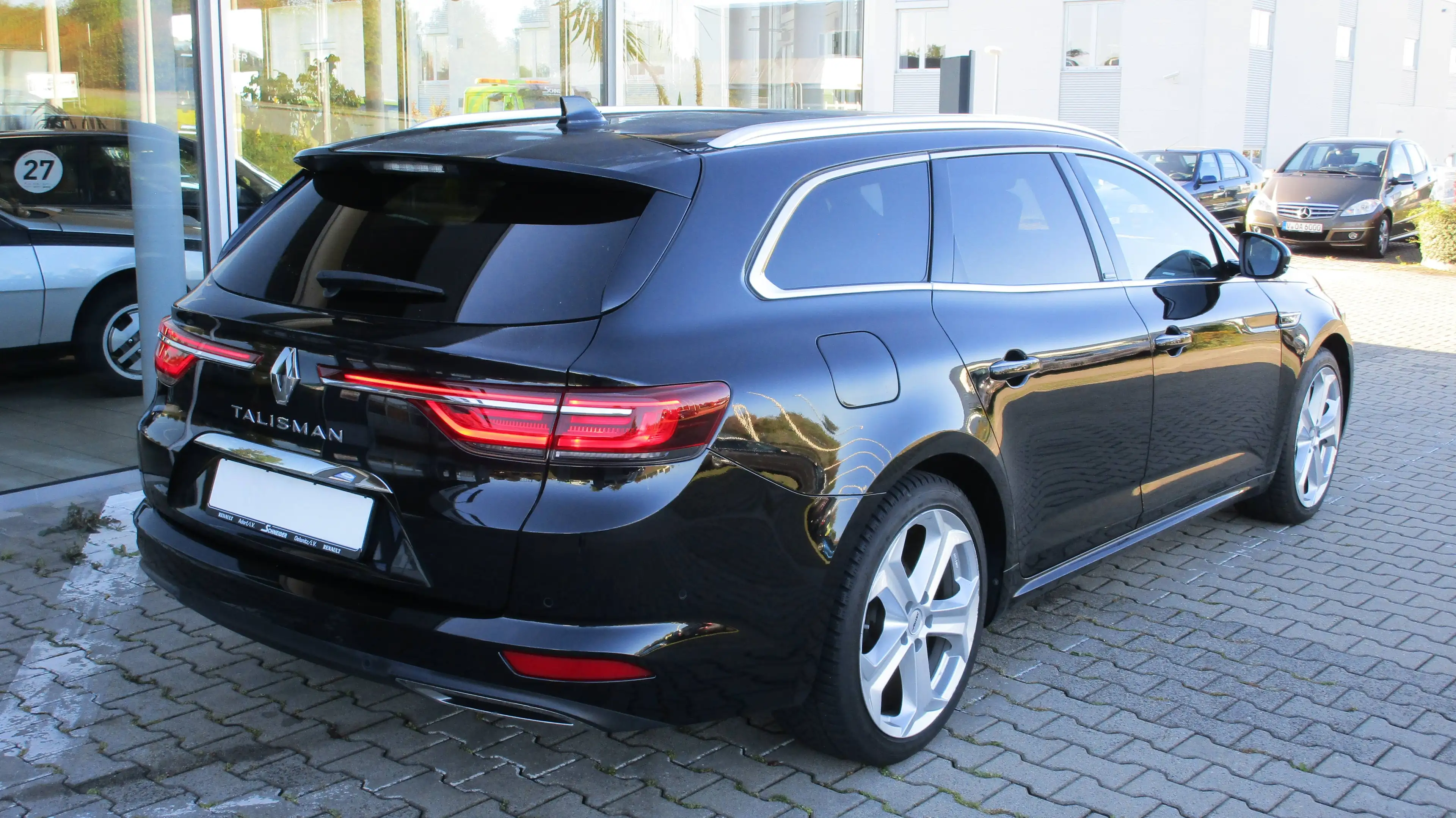 Renault Talisman Initiale Paris TCe225 — photo 2