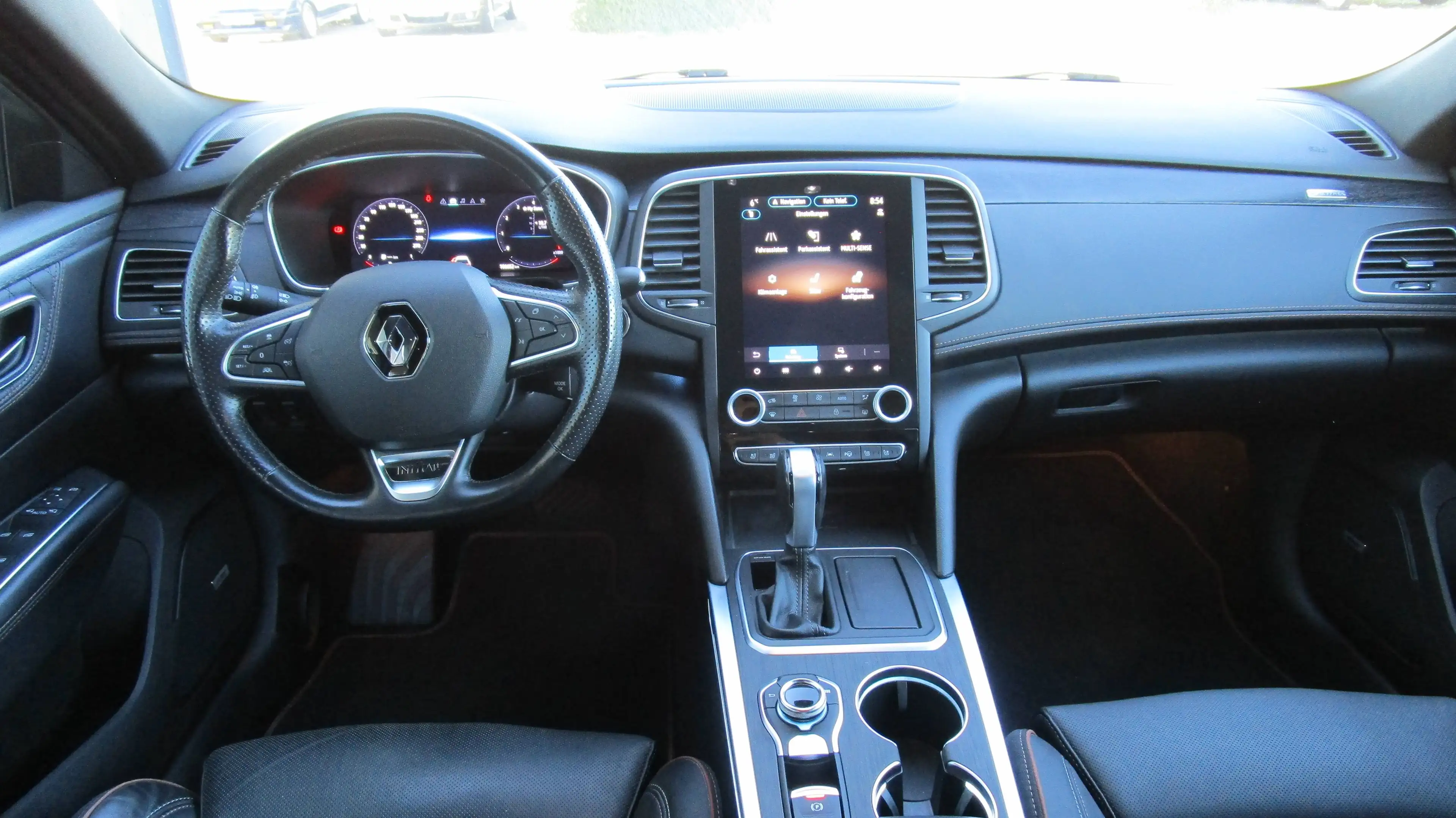 Renault Talisman Initiale Paris TCe225 — photo 9