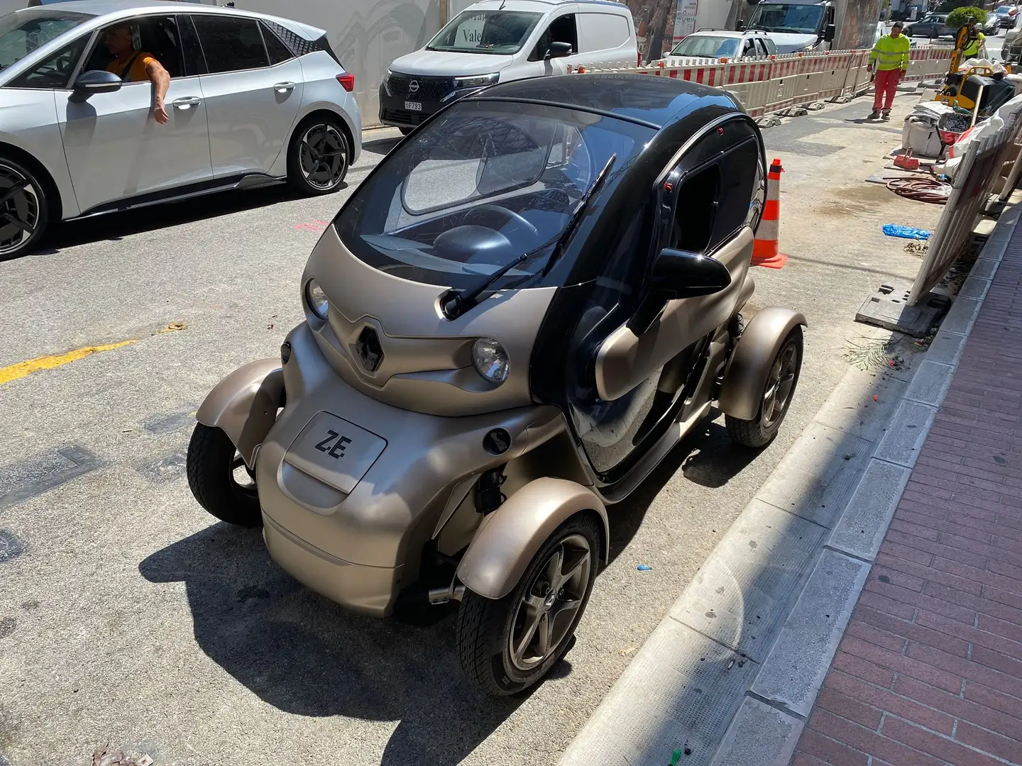 Renault Twizy INTENS 6.1 KWH Arany - 1