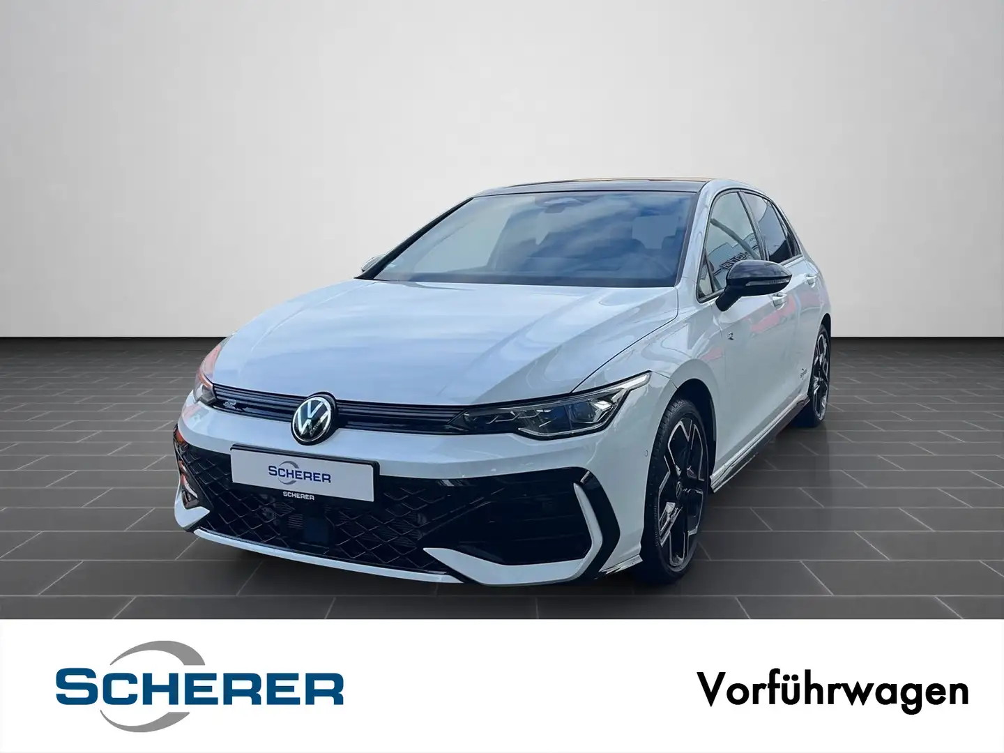 Volkswagen Golf R-Line 1.5 eTSI DSG BLACKSTYLE PANO NAVI Weiß - 1
