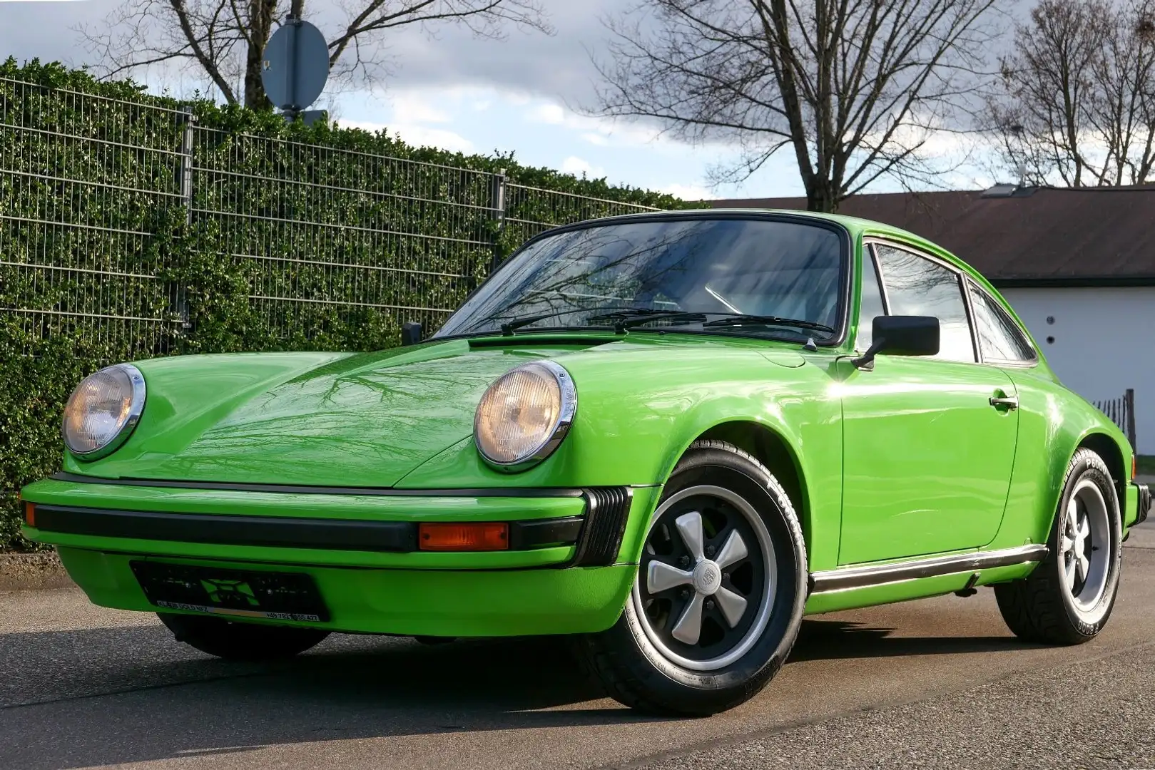 Porsche 911 Carrera 2.7 MFI Coupe Зелений - 1