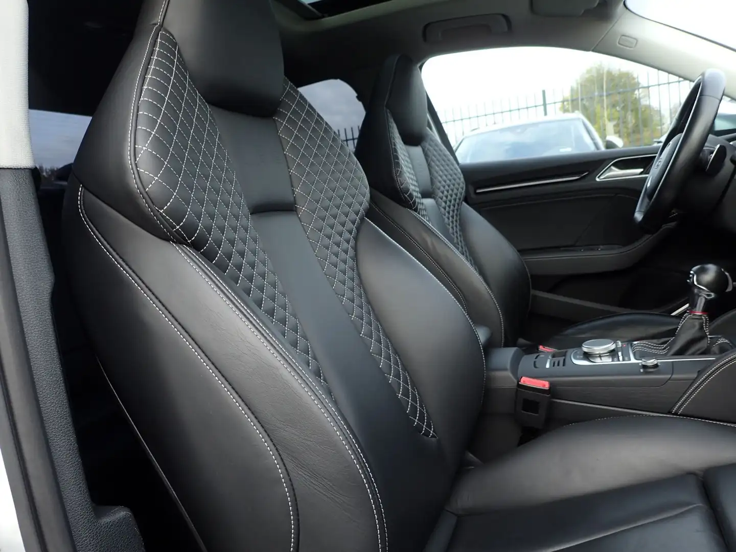 Audi S3 Limousine 2.0 TFSI quattro - PANO / S-SITZE Blanco - 2