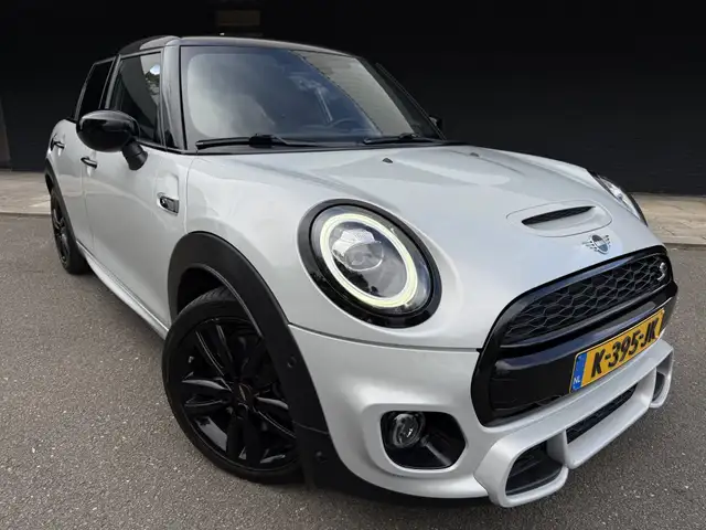 MINI Cooper S Mini 2.0 // Serious Business pack // Nieuwstaat //