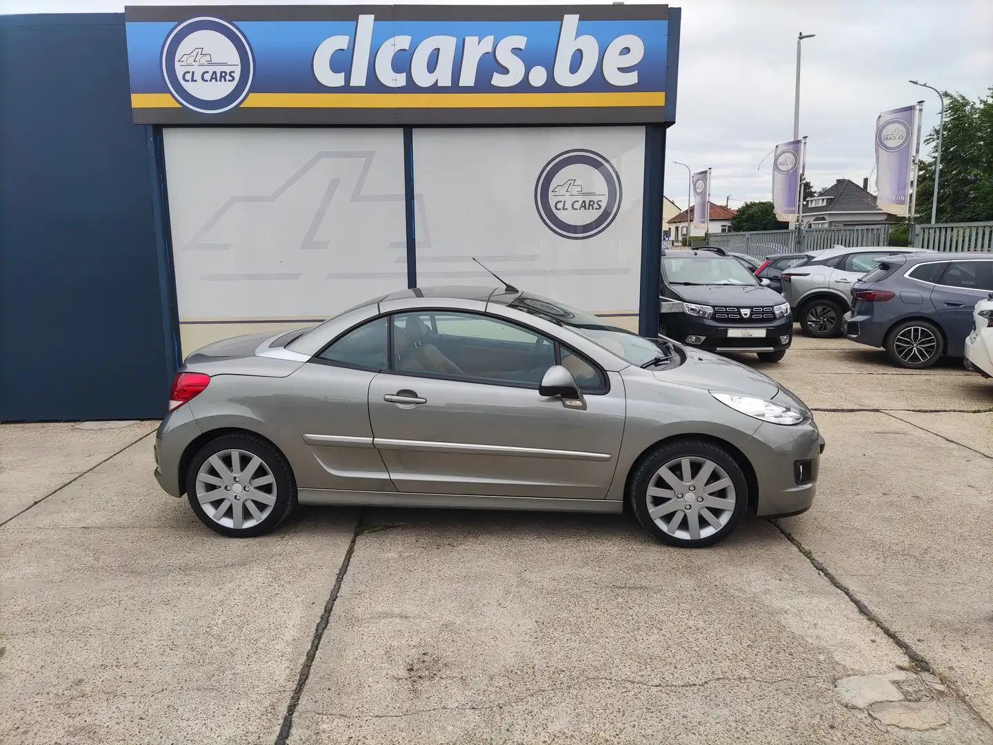 Peugeot 207 207 CC 120 VTi Automatik Allure Gris - 2