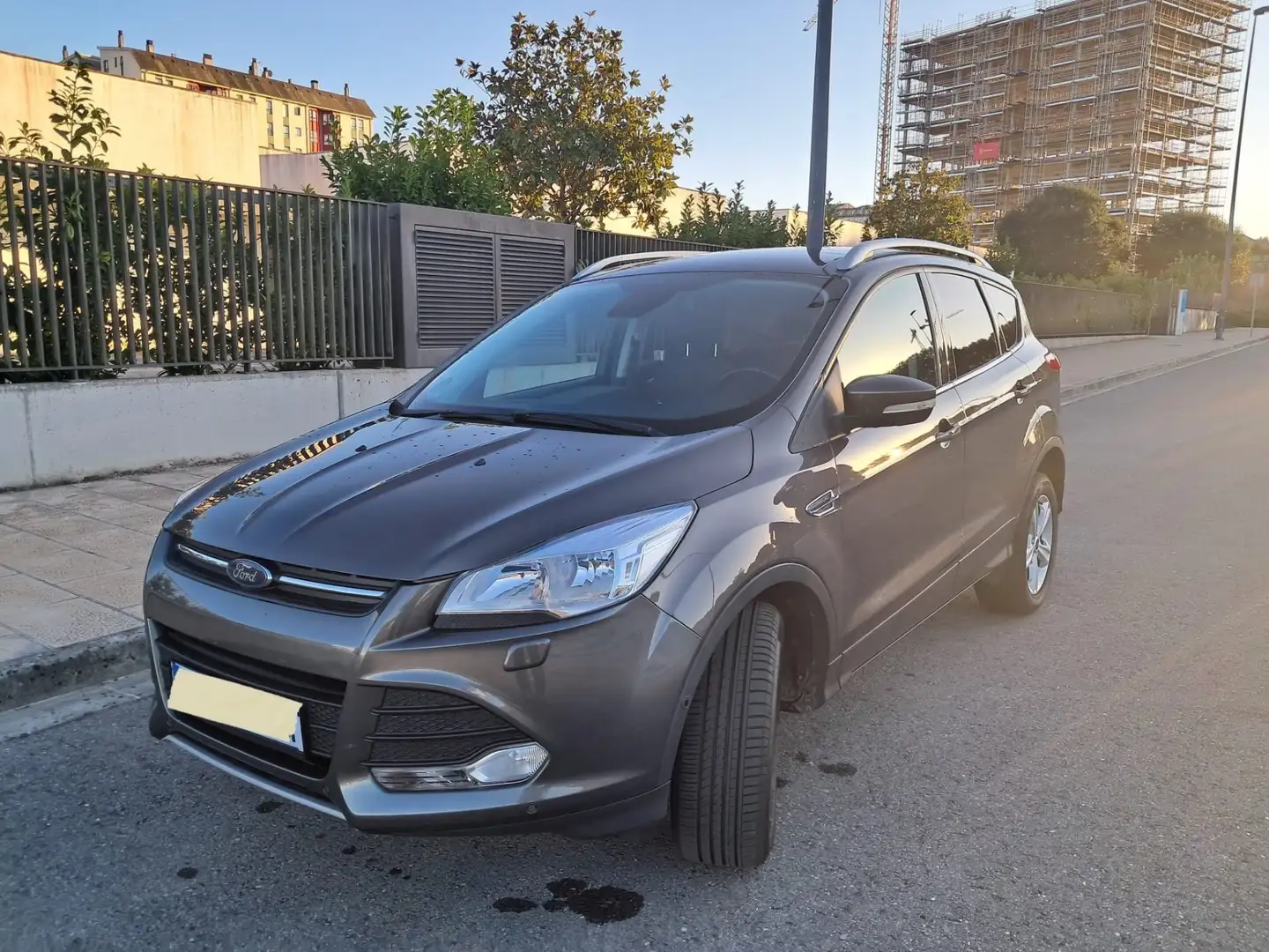 Ford Kuga 2.0TDCi Titanium 4x4 Powershift 180 - 1