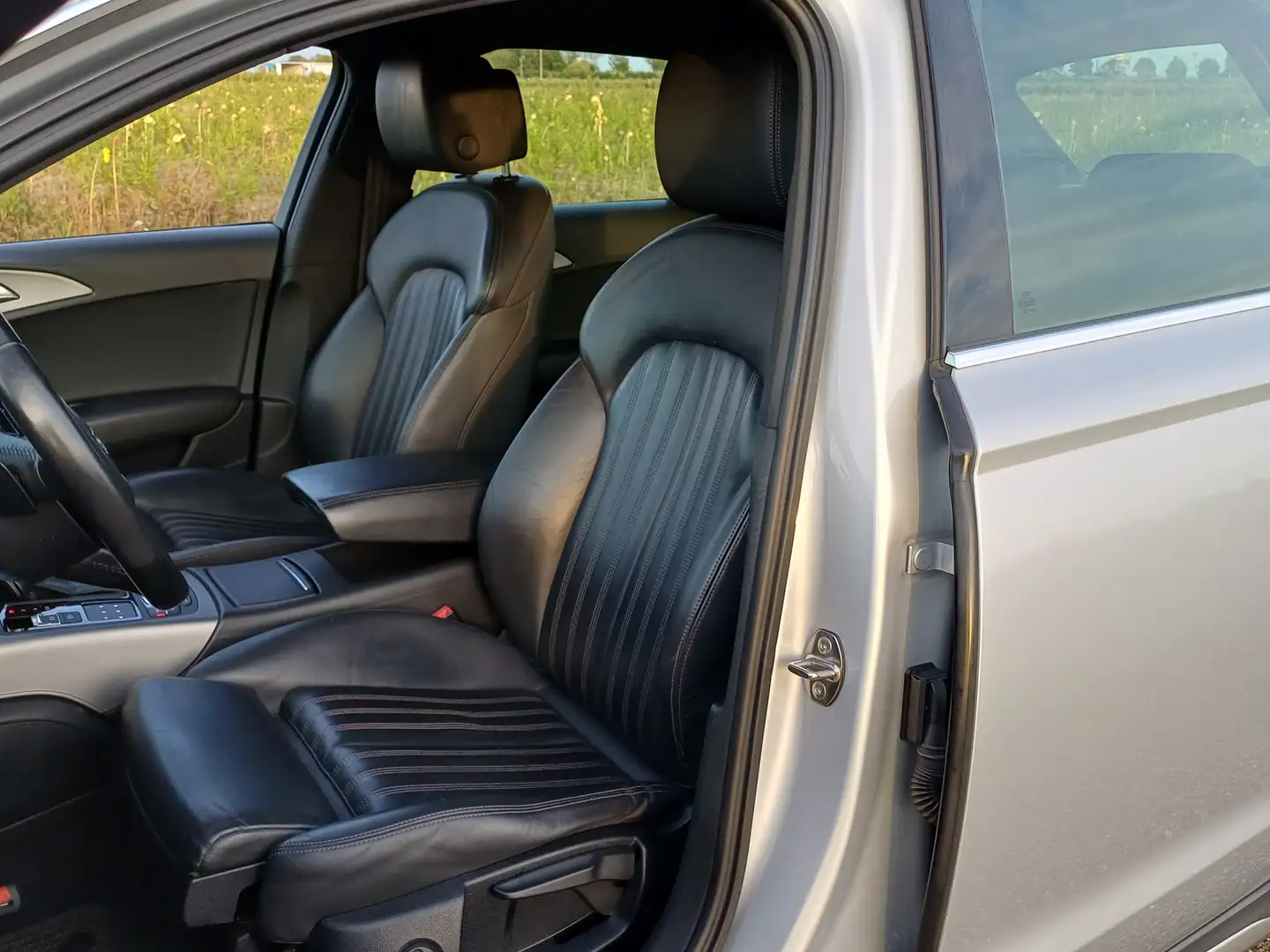 Audi A6 allroad quattro 3.0 TDI Pro Line Plus /Prachtige auto! /Or Grau - 2