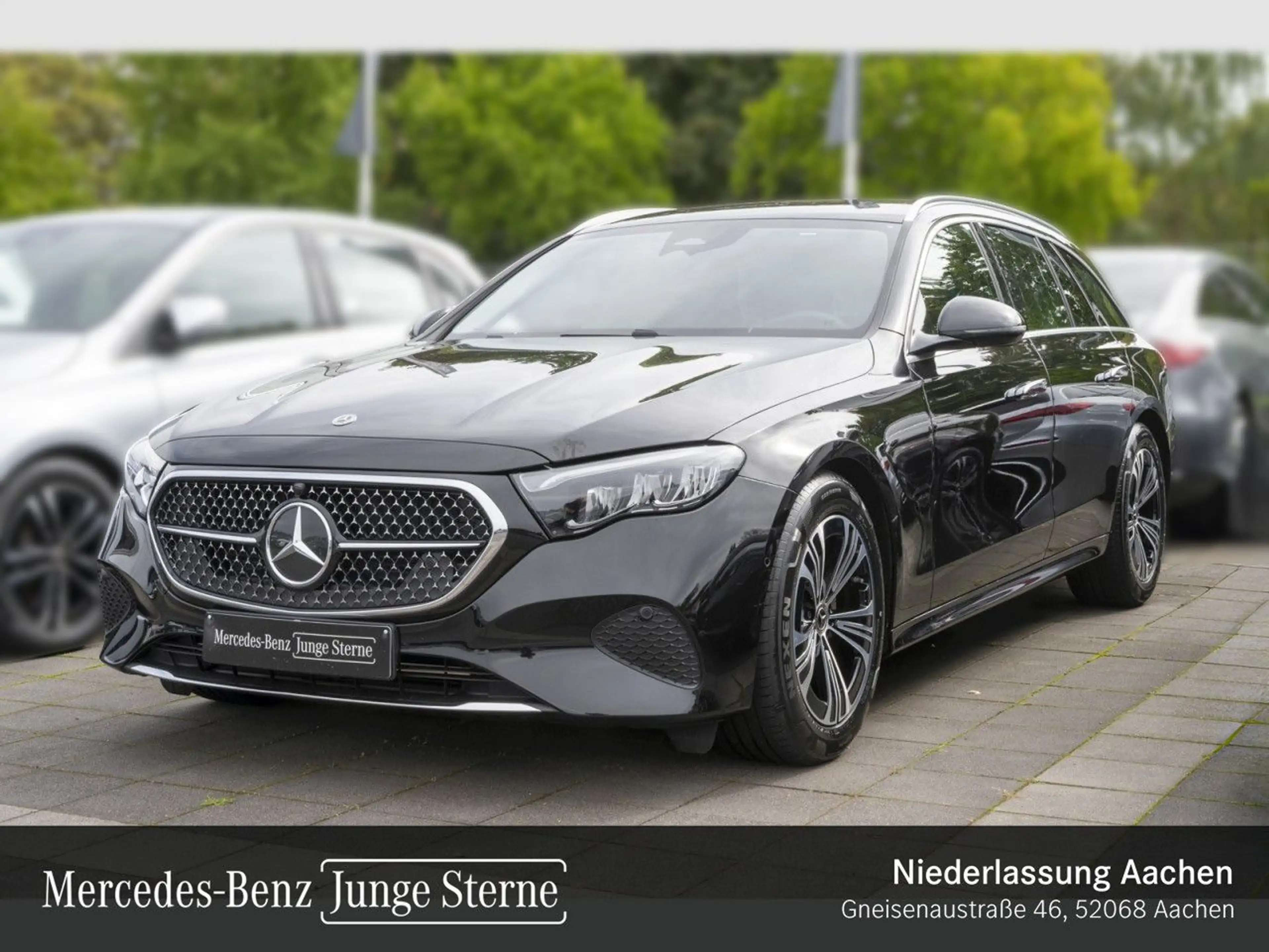 Mercedes-Benz E 220 d T Avantgarde LED AHK Kamera Spurhalt-Ass — photo 2