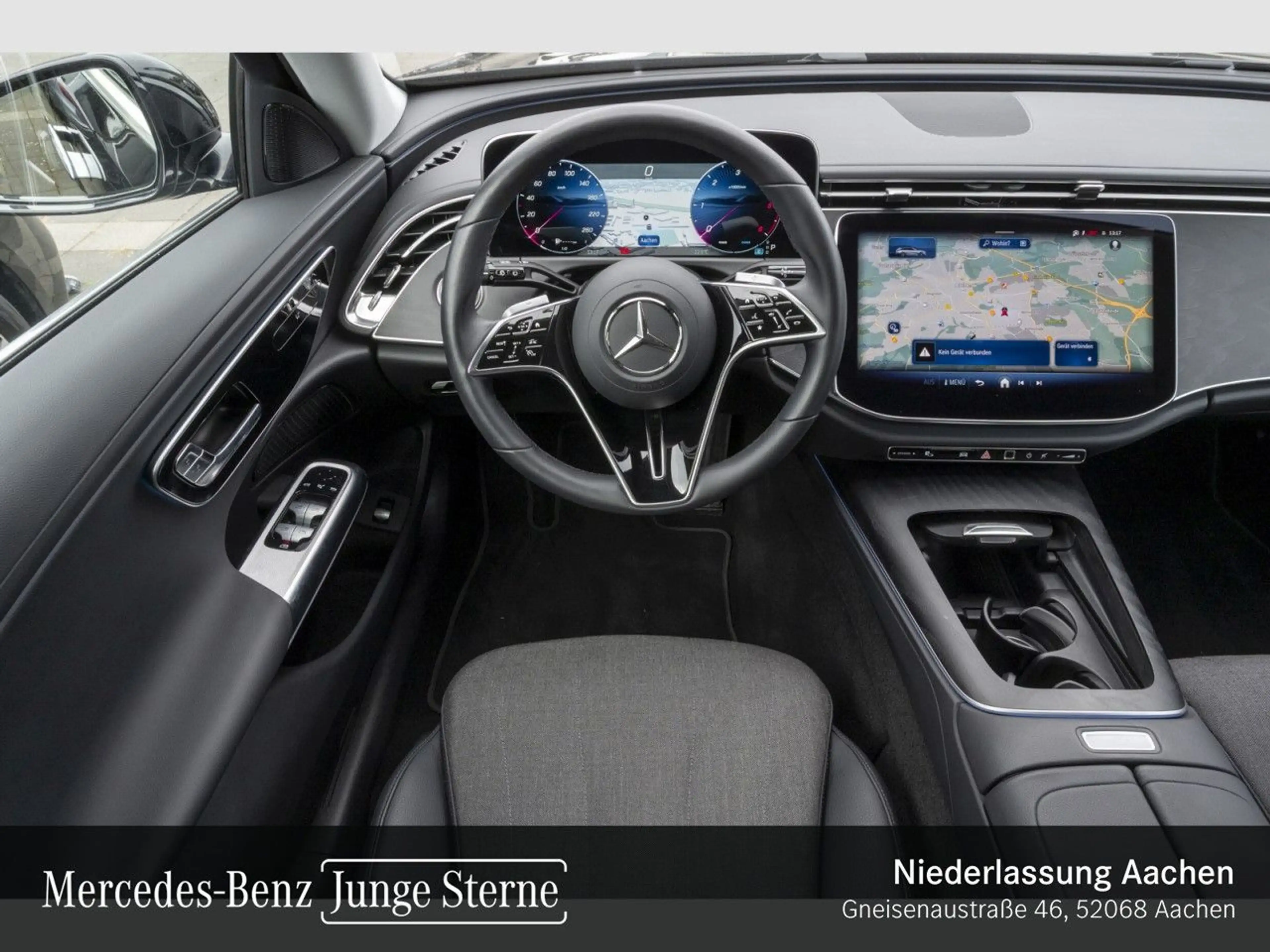 Mercedes-Benz E 220 d T Avantgarde LED AHK Kamera Spurhalt-Ass — photo 12