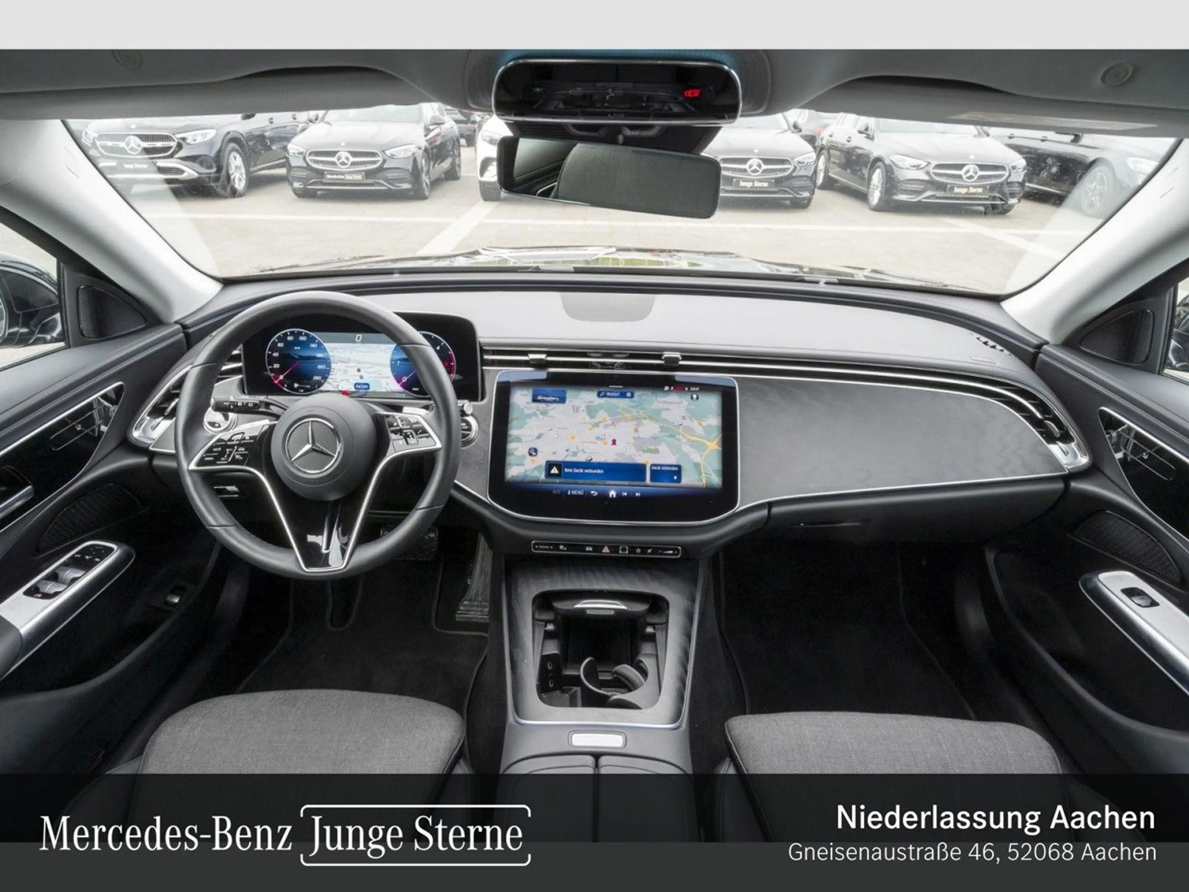Mercedes-Benz E 220 d T Avantgarde LED AHK Kamera Spurhalt-Ass — photo 8