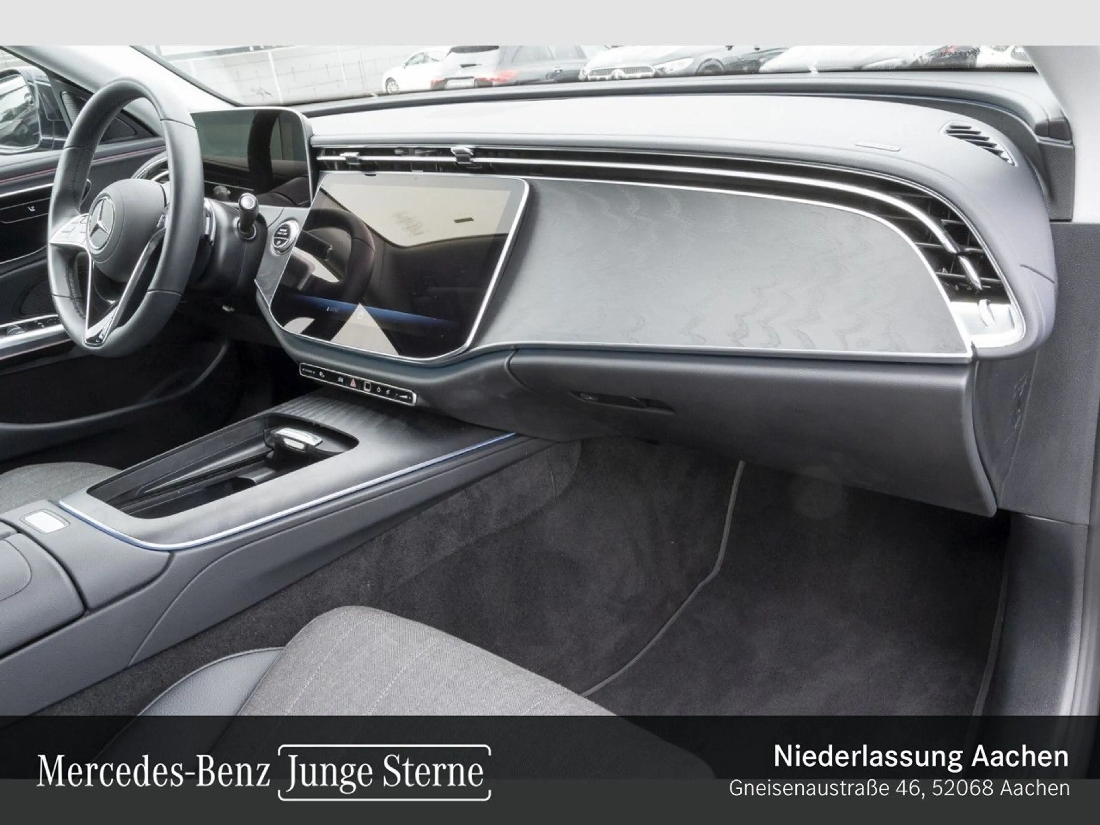 Mercedes-Benz E 220 d T Avantgarde LED AHK Kamera Spurhalt-Ass — photo 6