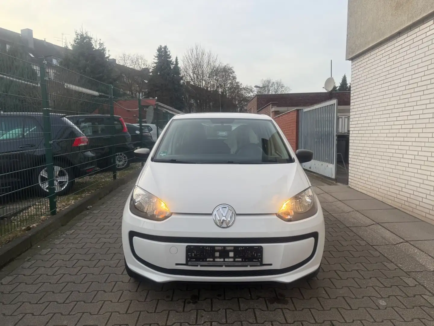 Volkswagen up! take up! TÜV NEU*2.HAND Weiß - 2