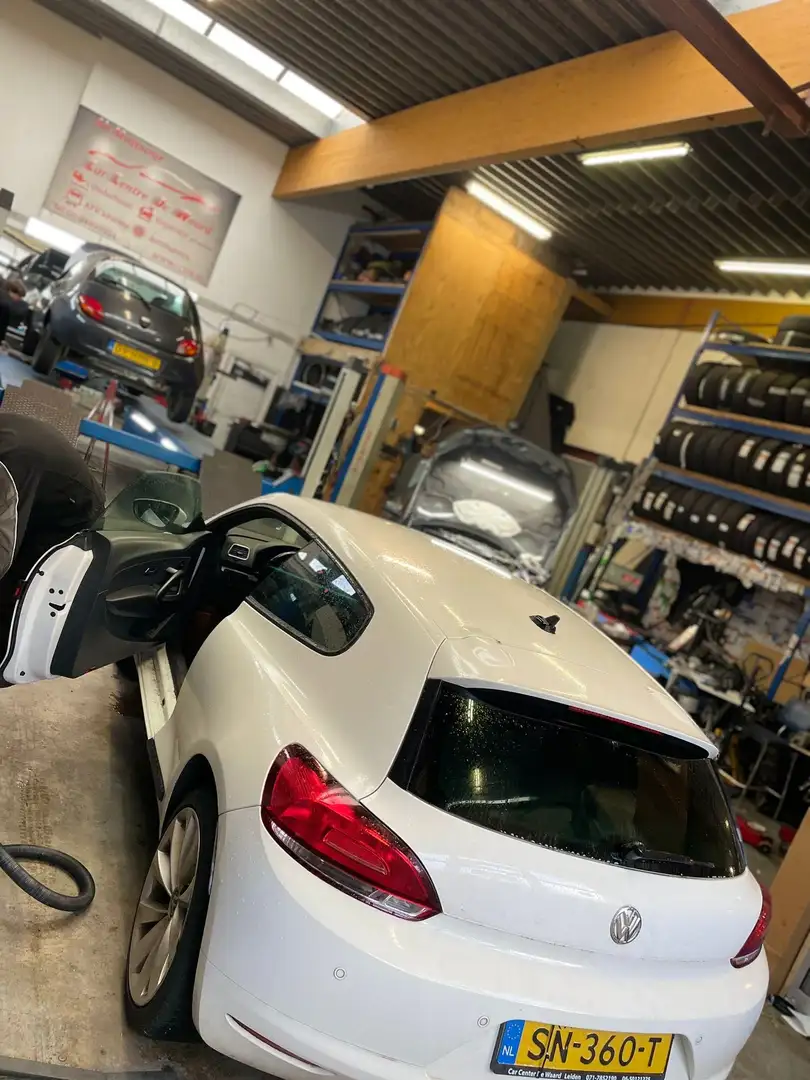 Volkswagen Scirocco 1.4 TSI Highl. Plus Wit - 1