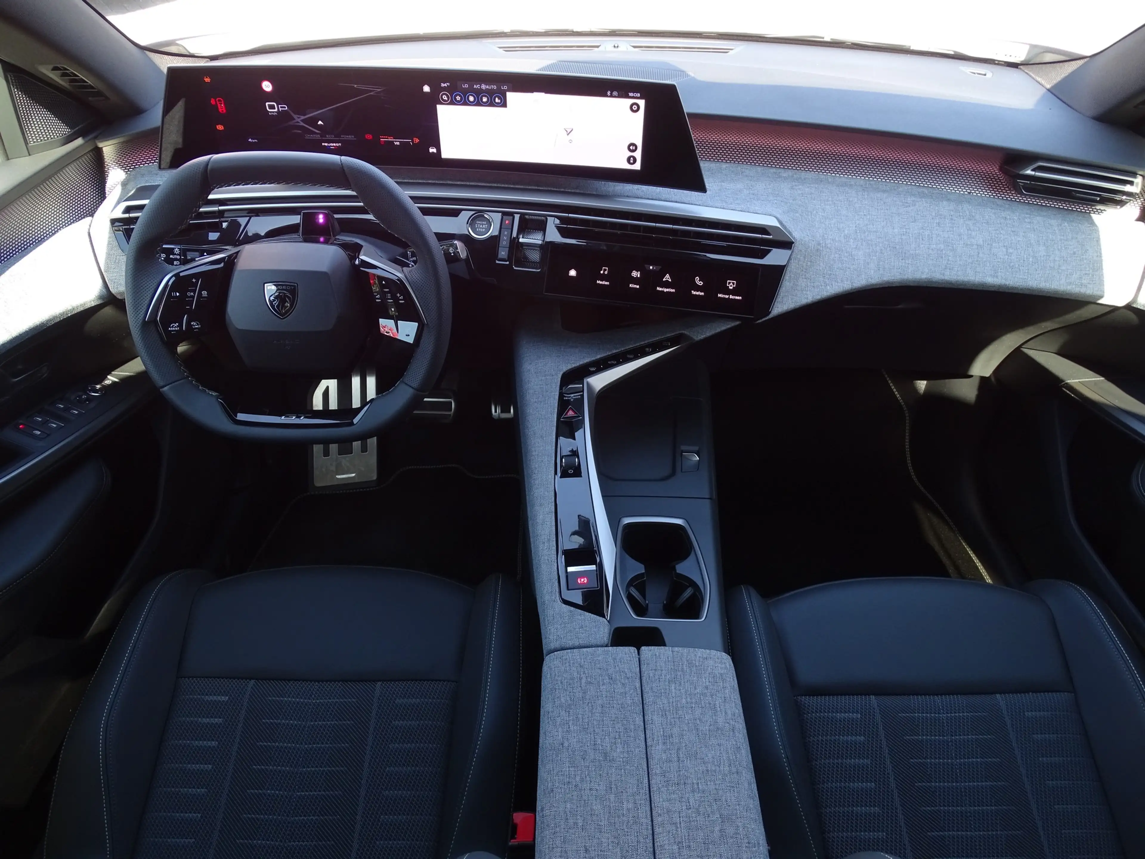 Peugeot 5008 GT 1.2 Hybrid Aut. Matrix ACC Navi 360° — photo 9