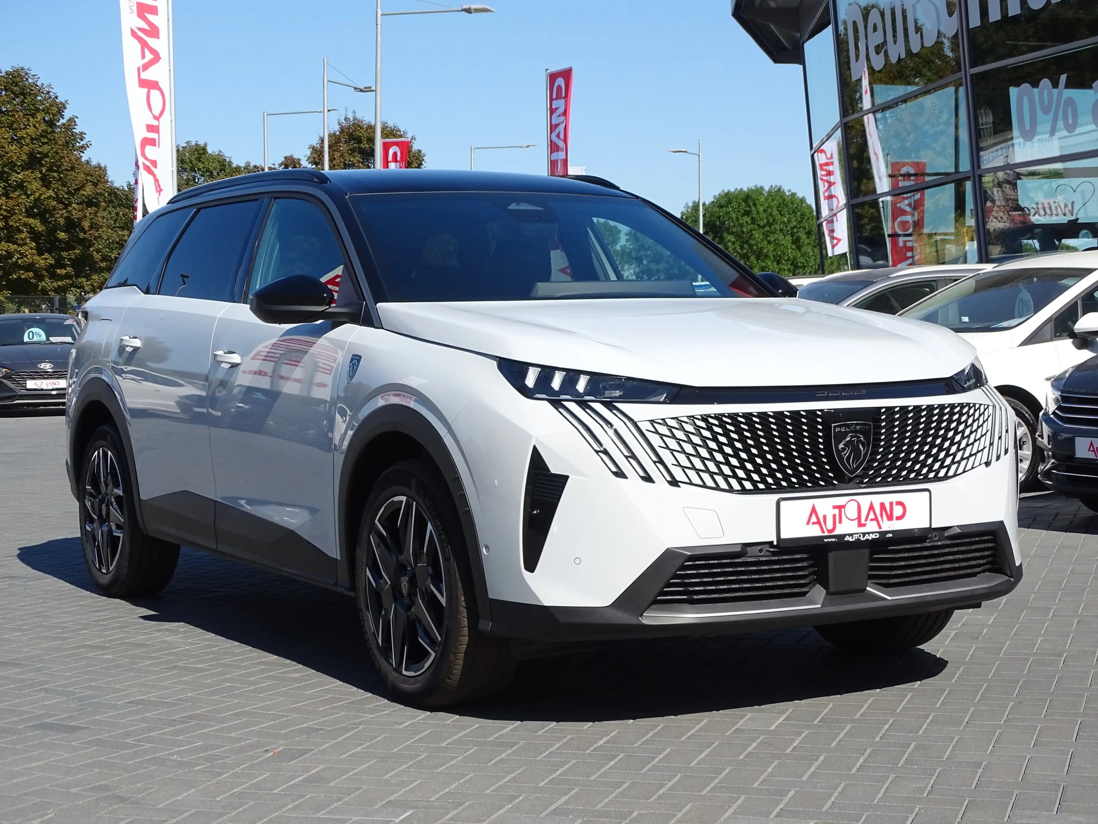 Peugeot 5008 GT 1.2 Hybrid Aut. Matrix ACC Navi 360° — photo 7