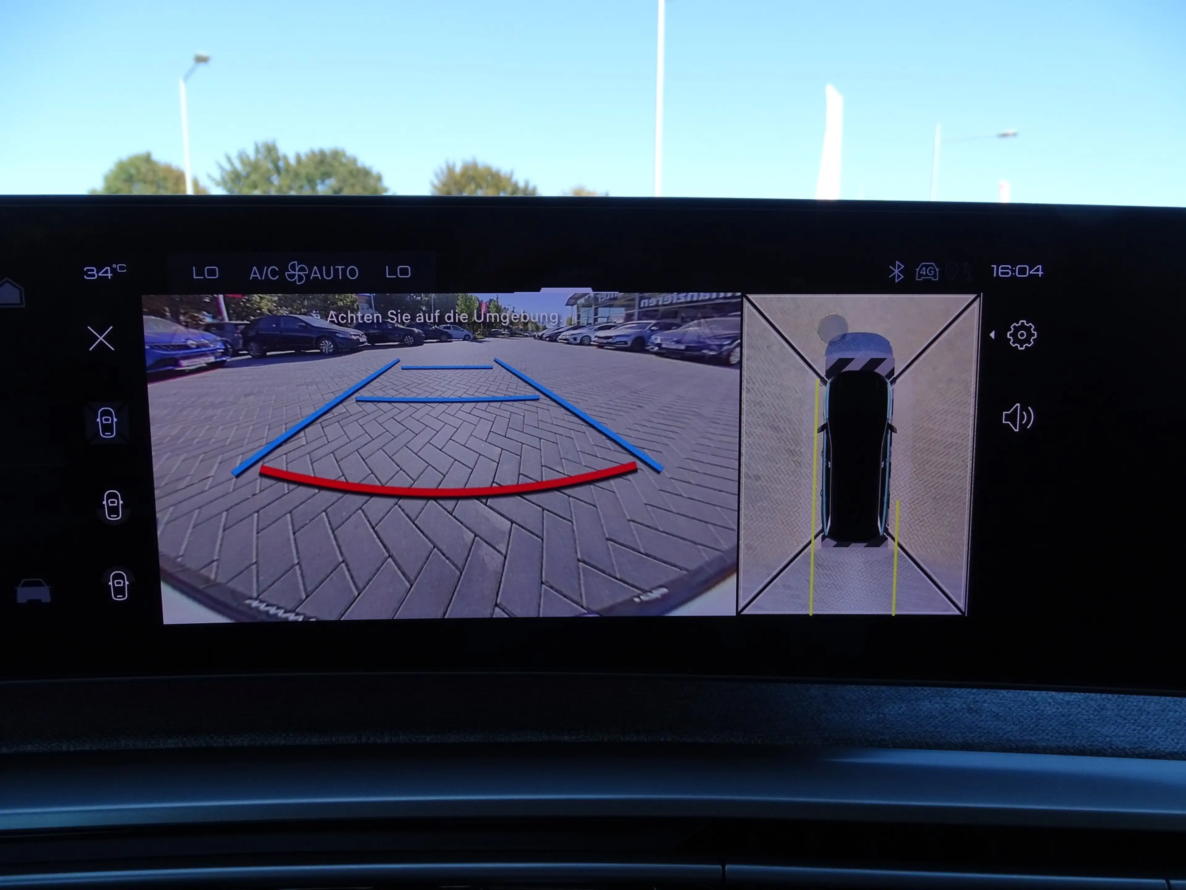 Peugeot 5008 GT 1.2 Hybrid Aut. Matrix ACC Navi 360° — photo 12