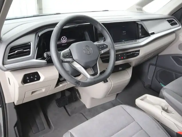 Volkswagen T7 Multivan VW T7 Multivan Edition ÜH eHybrid 180 kW 4M Ansicht 10