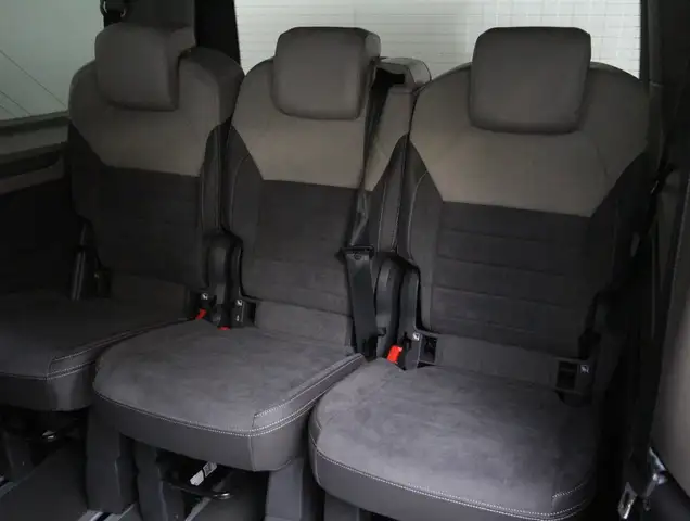 Volkswagen T7 Multivan VW T7 Multivan Edition ÜH eHybrid 180 kW 4M Ansicht 13