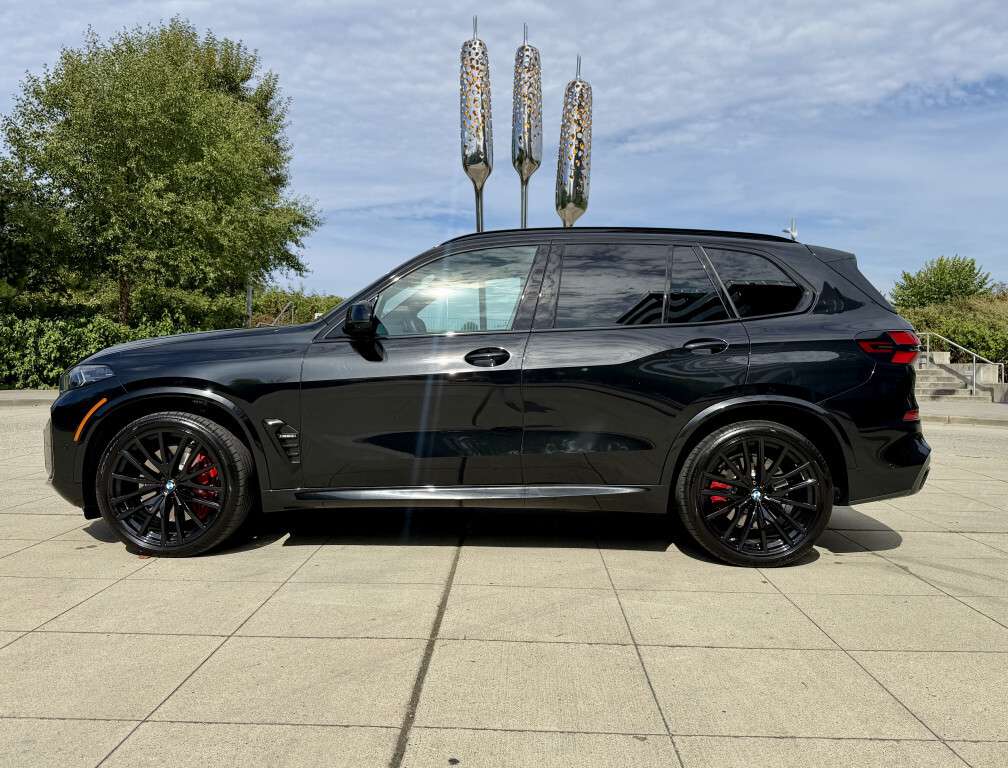 2026 BMW X5 M60i xDrive Sports Activity Vehicle — снимка 1