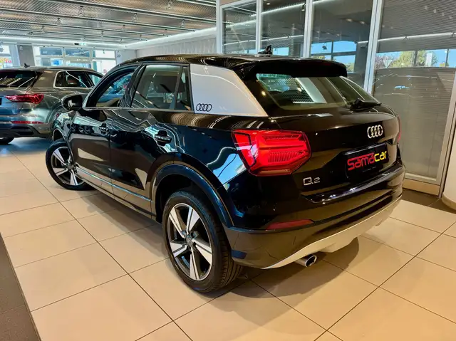 Audi Q2 view 5