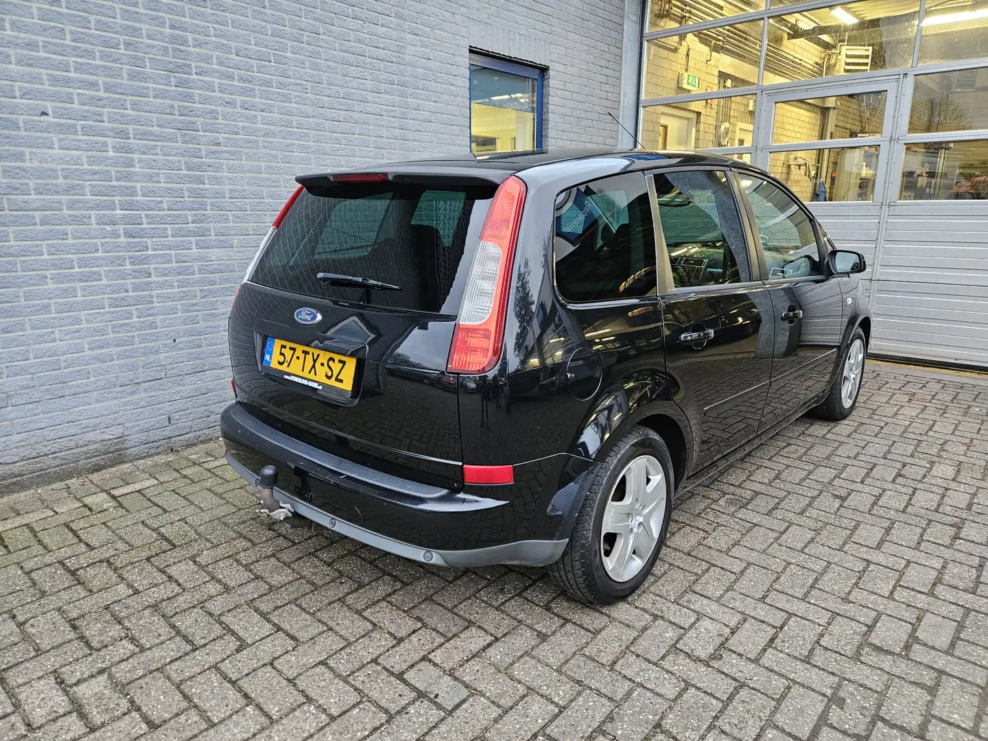 Ford Focus C-Max 1.8-16V Futura Zwart - 2