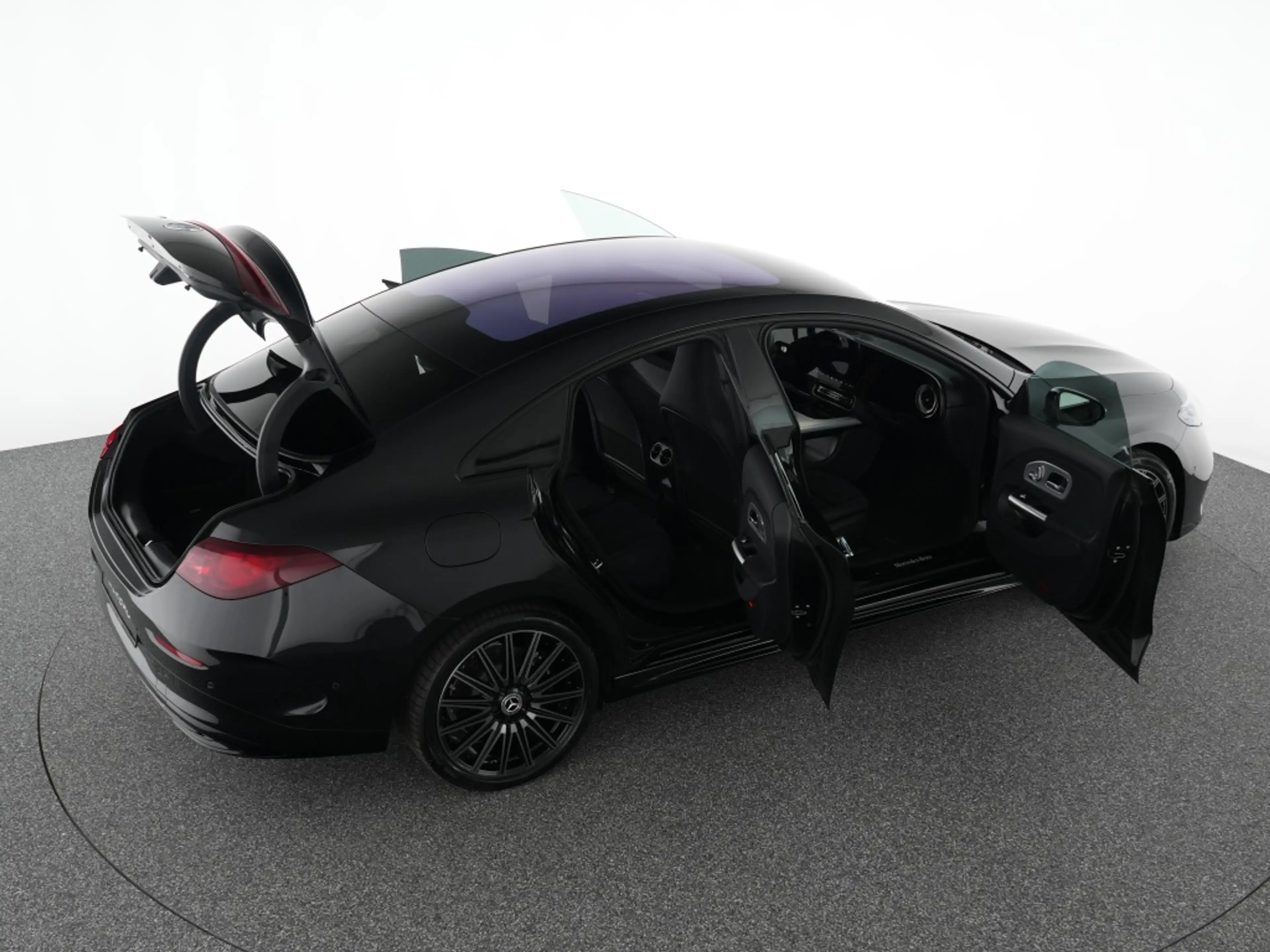 Mercedes-Benz CLA 250 + AMG+ Night HUD Multibeam LED 360° Pano — photo 13