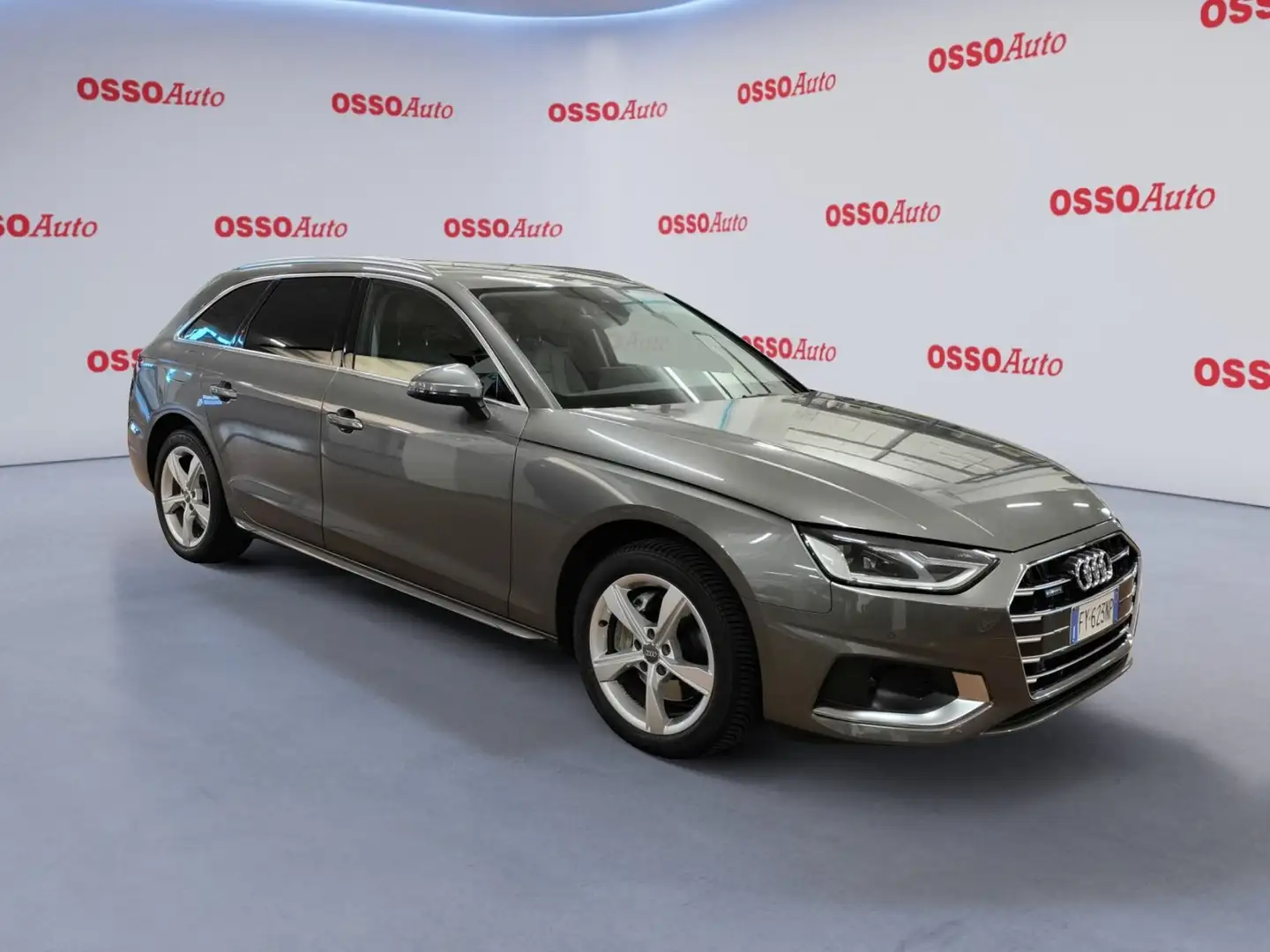 Audi A4 AVANT 2.0 TDI 190 HP BUSINESS QUATTRO AUTOMATICA Gris - 2