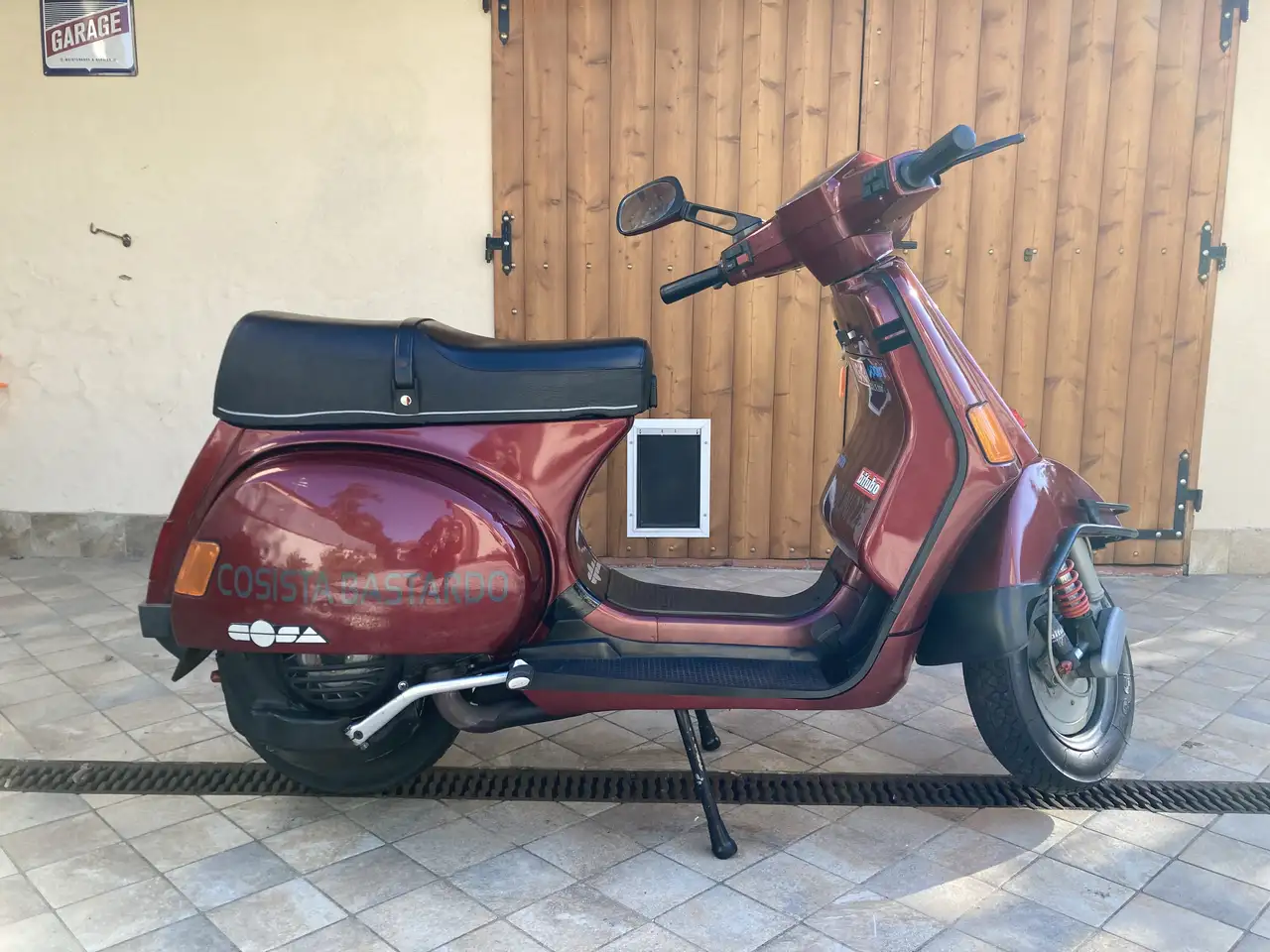 Vespa Cosa 200