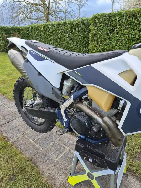 Husqvarna FE 350 - foto 5