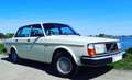 Volvo 244 2.1 GL Wit - thumbnail 21