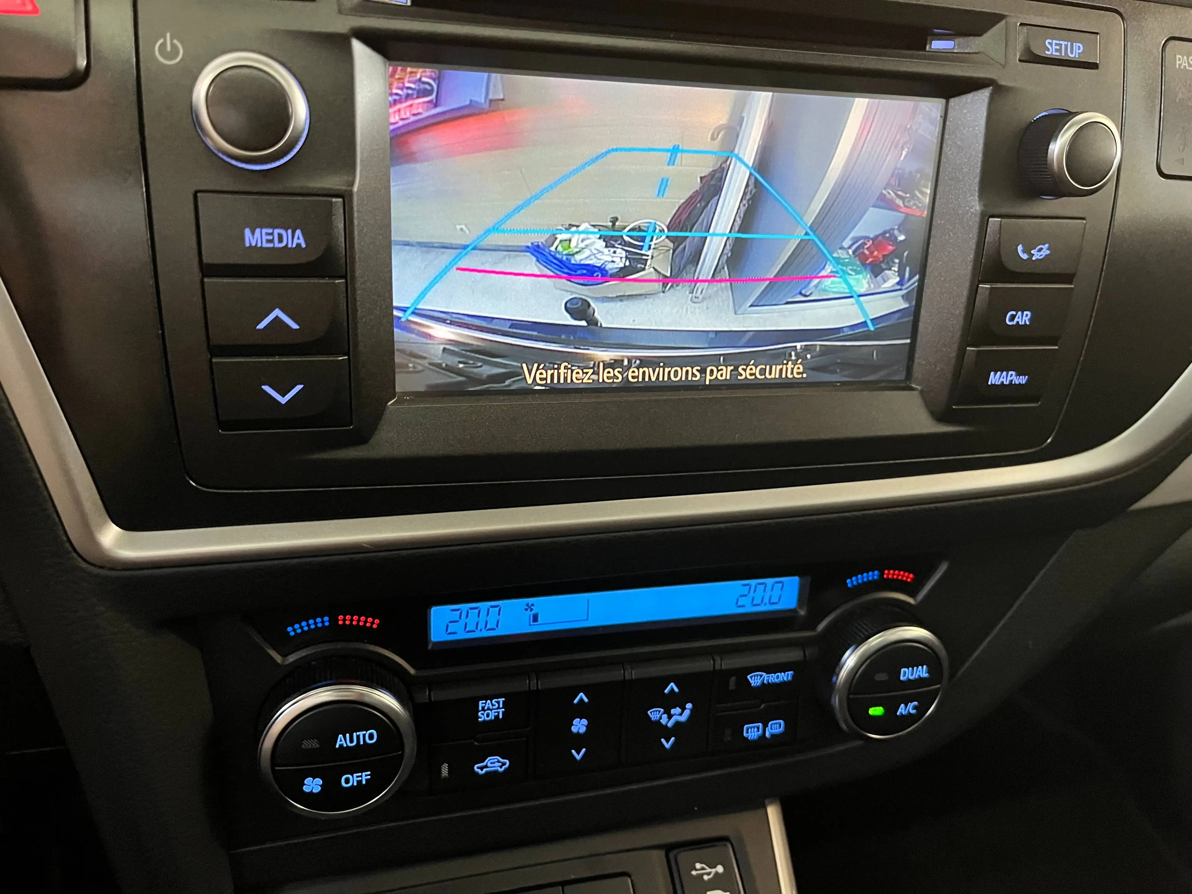 Toyota Auris Auris SW HEV 1.8i HSD Premium CVT — photo 13