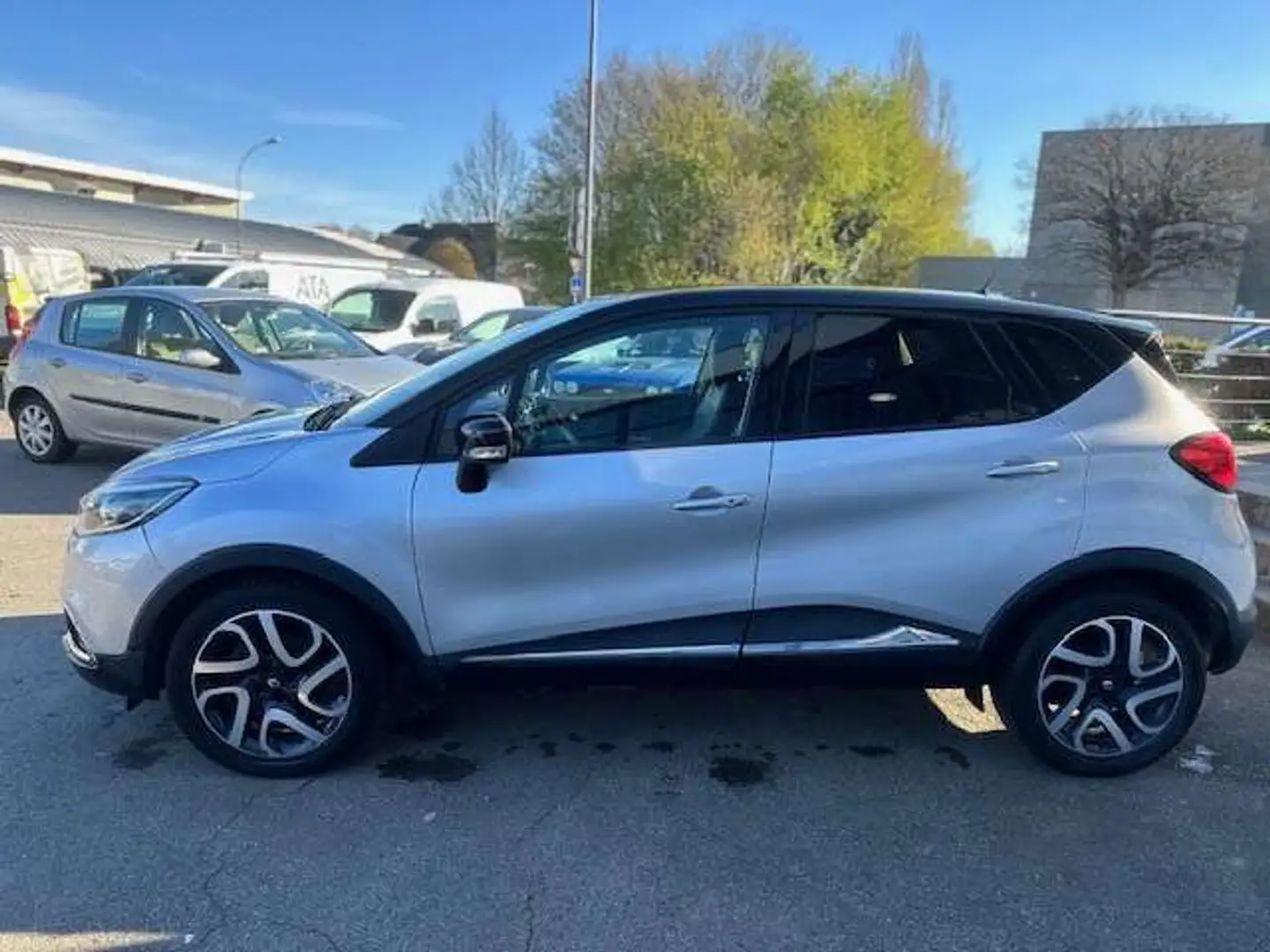 Renault Captur INTENS Energy dCi 90 Gris - 2