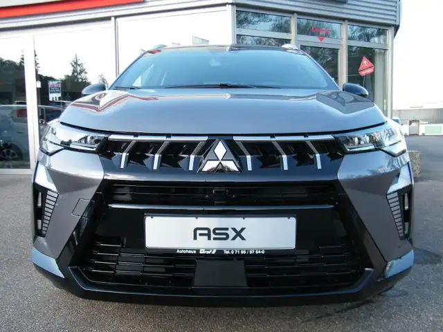 Mitsubishi Asx view 4
