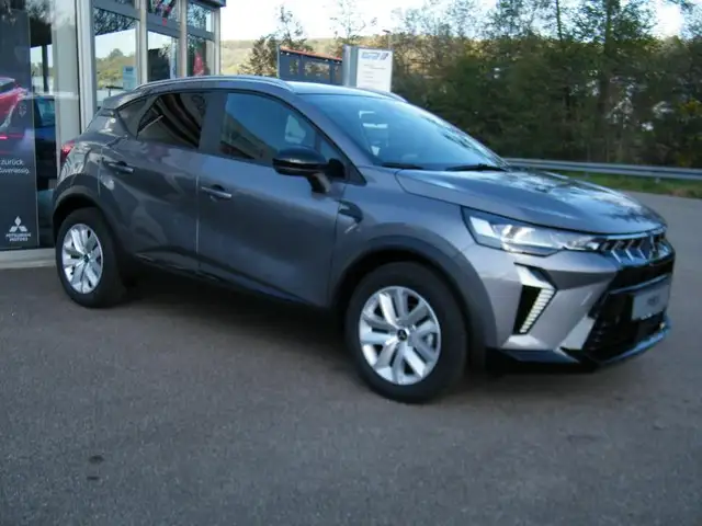 Mitsubishi Asx view 3