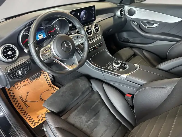 Mercedes-Benz 220 view 15