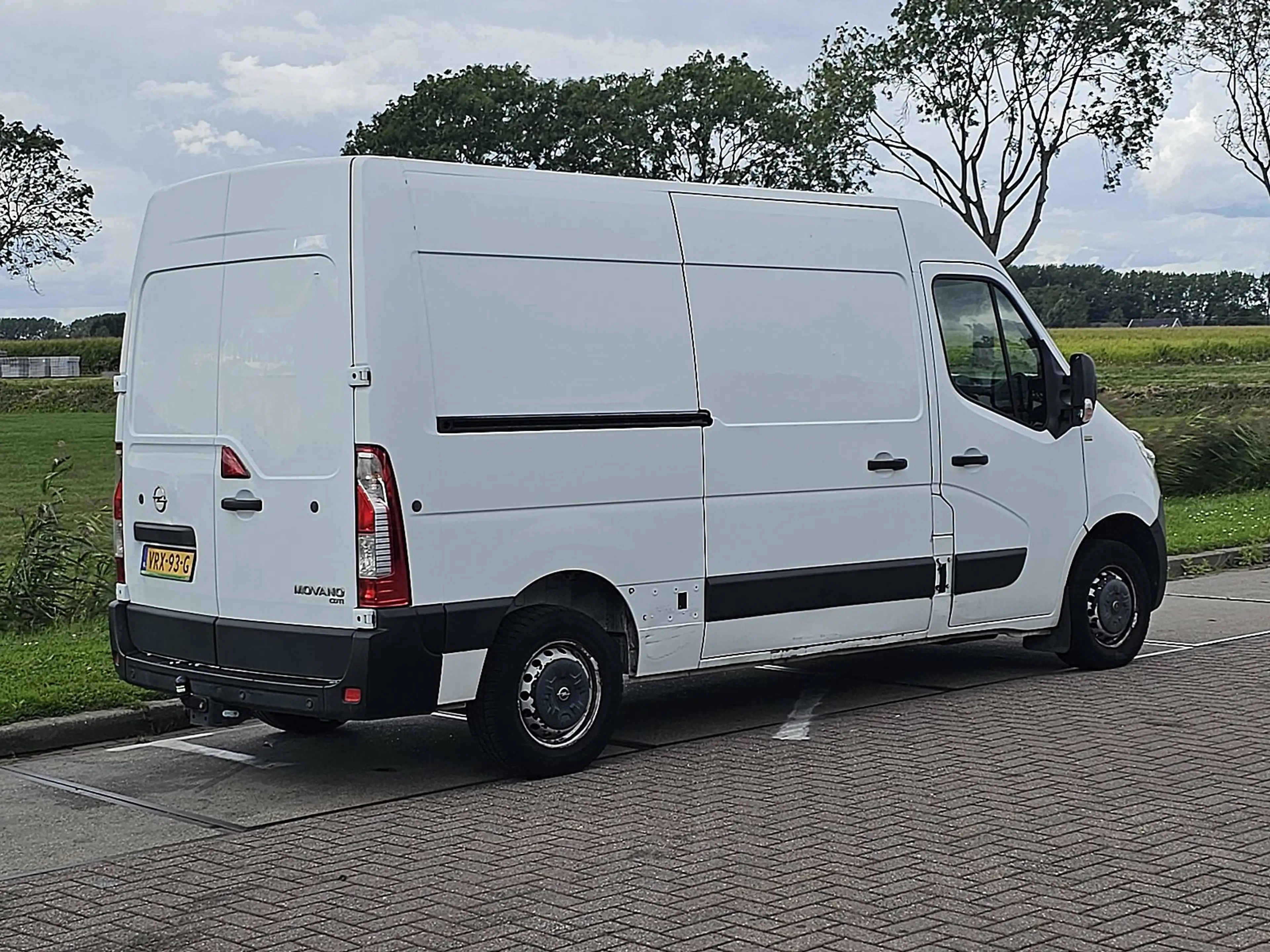 Opel Movano 2.3 — photo 3
