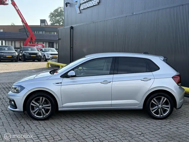 Volkswagen Polo view 7