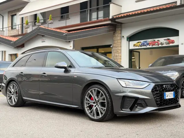 Audi A4 A4 V 2024 Avant 40 2.0 tdi mhev S line edition quattro 204cv s-tronic