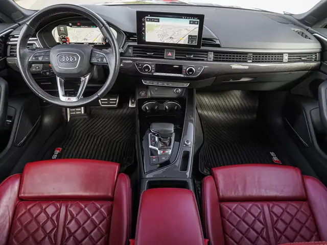 Audi S5 view 11