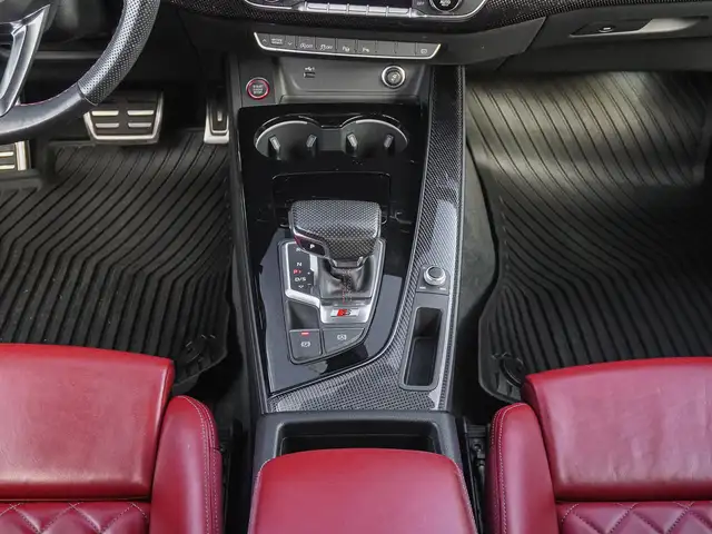 Audi S5 view 15