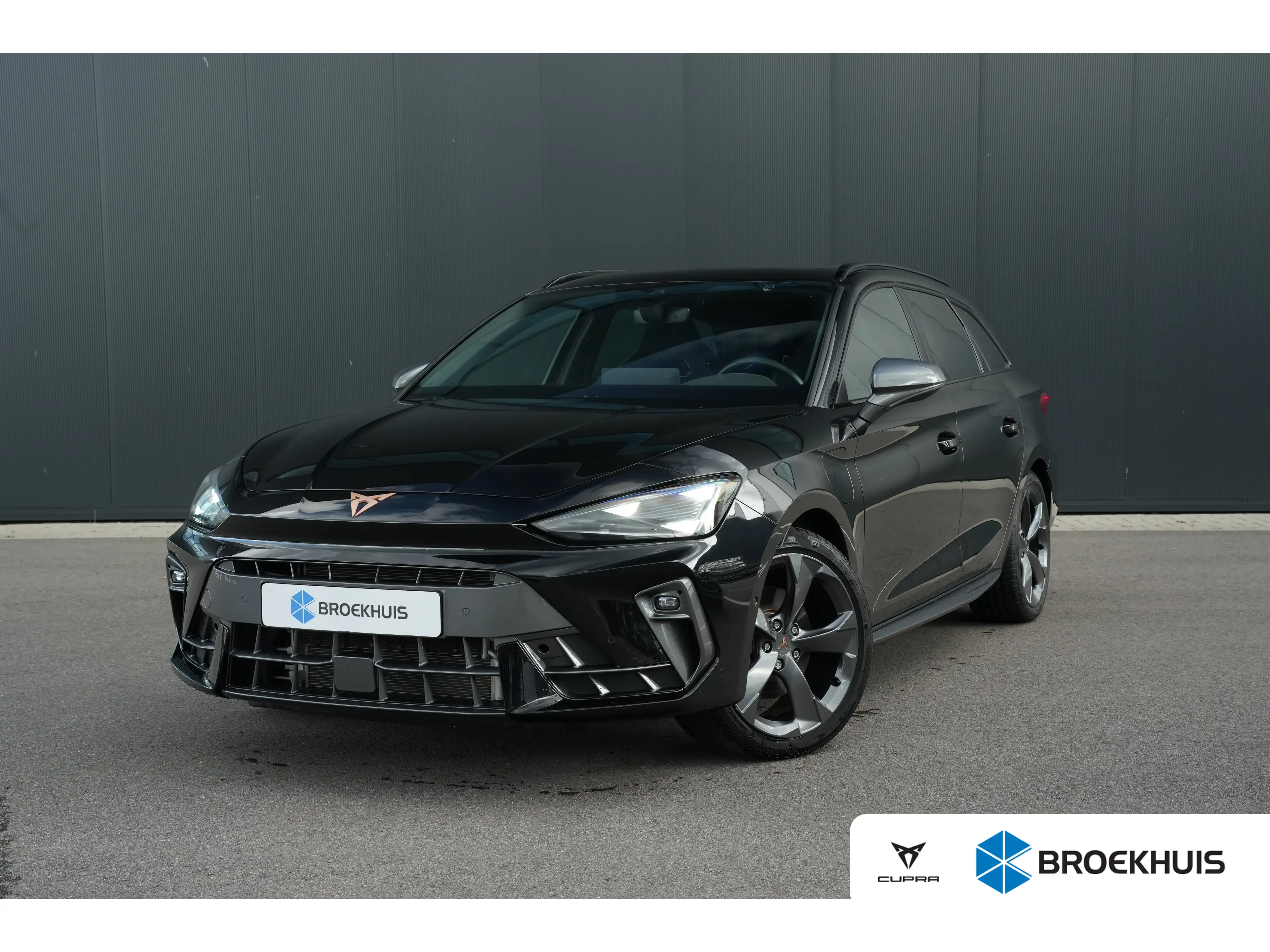 CUPRA Leon Sportstourer 1.5 TSI e-Hybrid 204pk Business | Pan