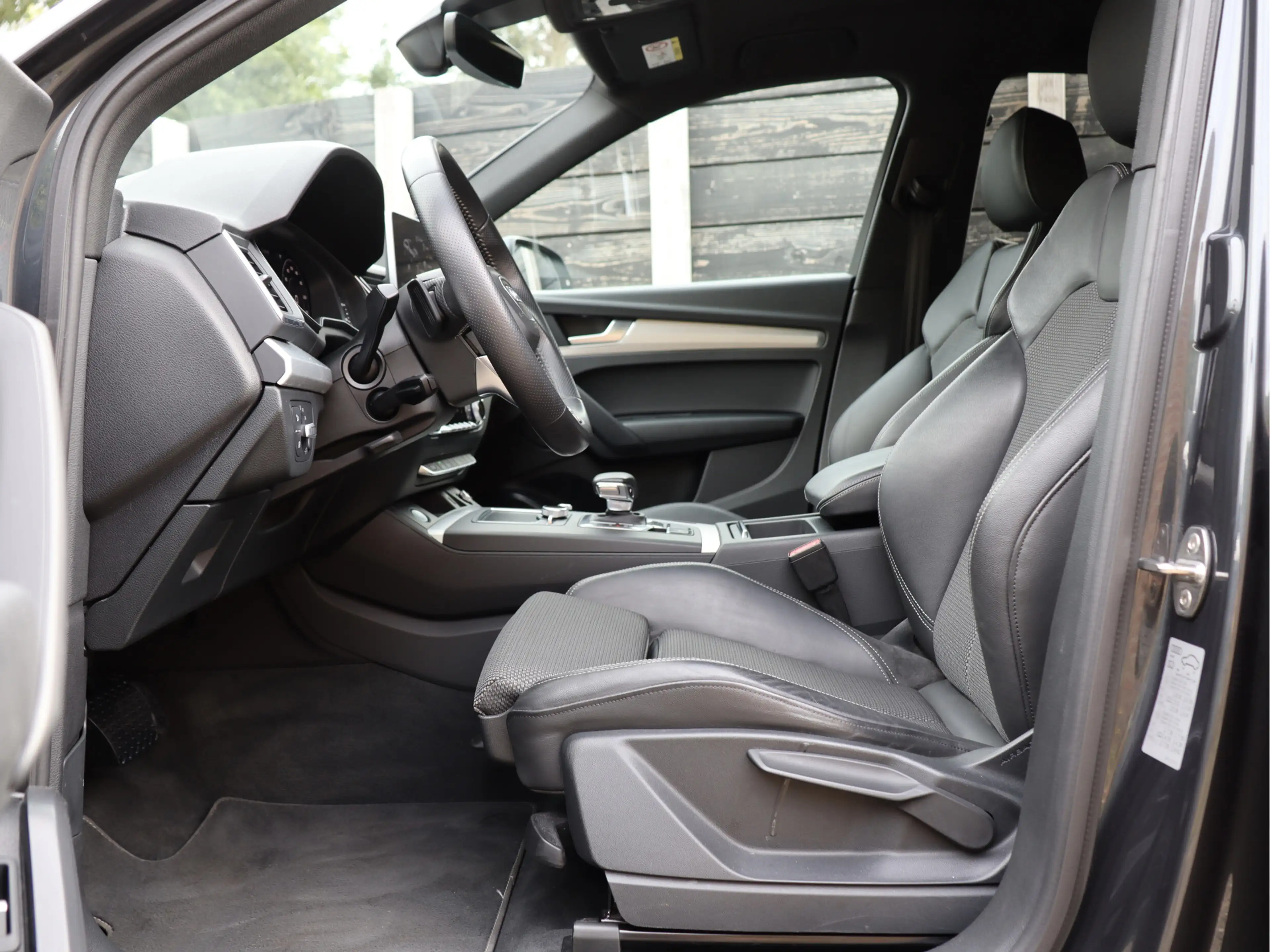 Audi Q5 50 TFSI e quattro S edition 94% SOH | dealer o.h. — photo 8