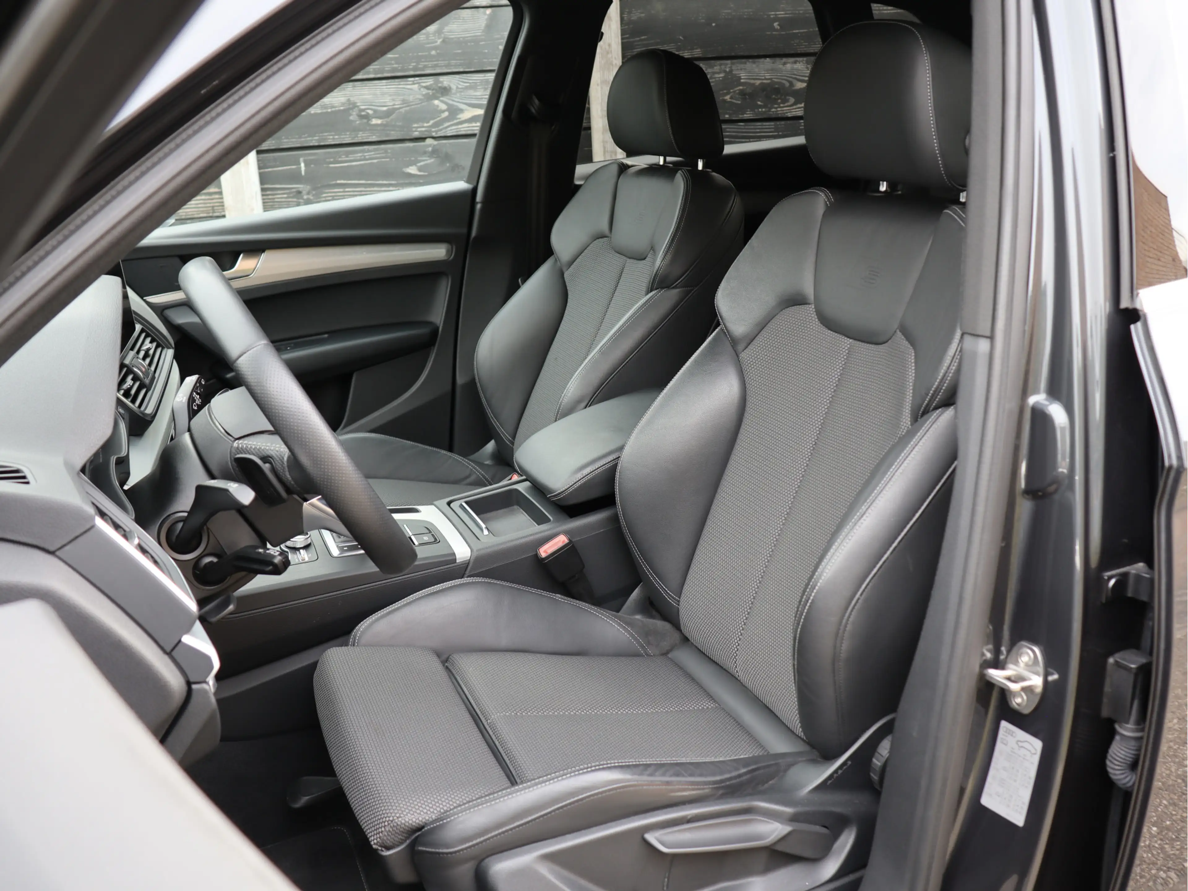 Audi Q5 50 TFSI e quattro S edition 94% SOH | dealer o.h. — photo 10