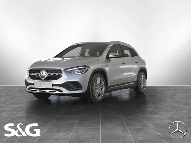 Mercedes-Benz GLA 250 e Progressive MBUX+RüKam+Sitzh.+18