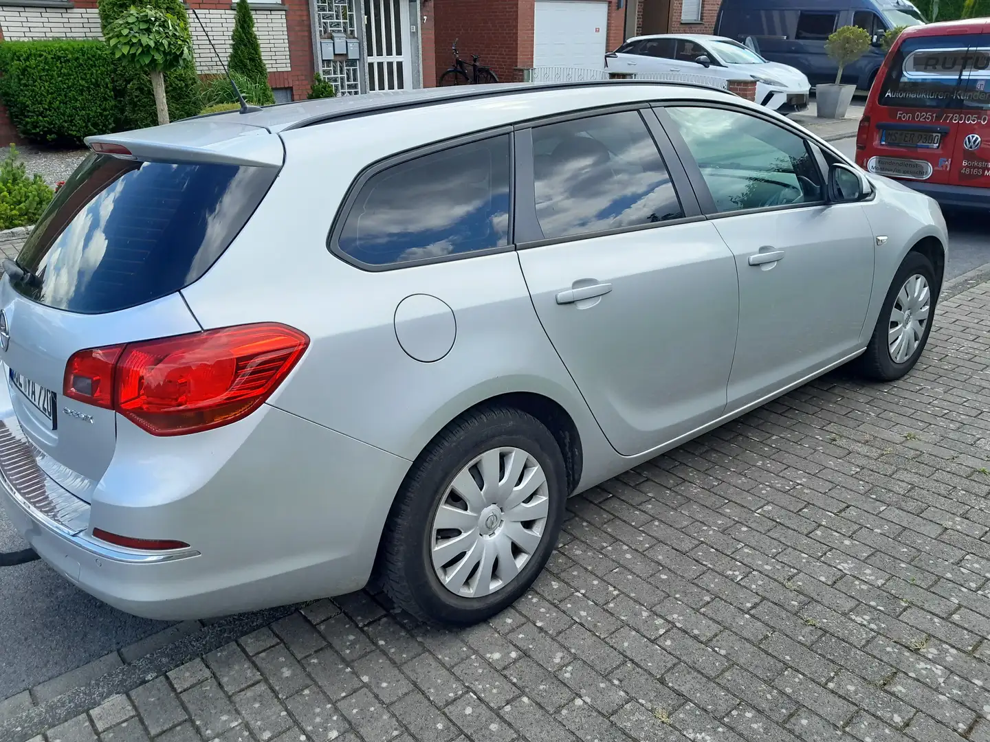 Opel Astra Astra 1.6 CDTI DPF ecoFLEX Sports TourerStart/Stop Silber - 2