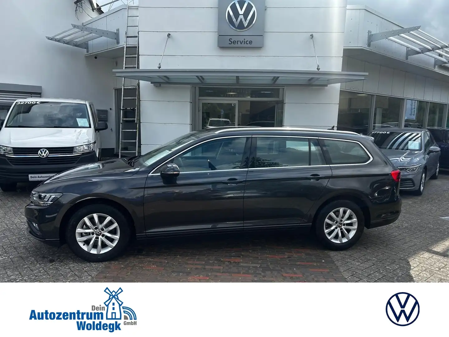 Volkswagen Passat Variant CB 1.5 TSI DSG Business Gris - 1