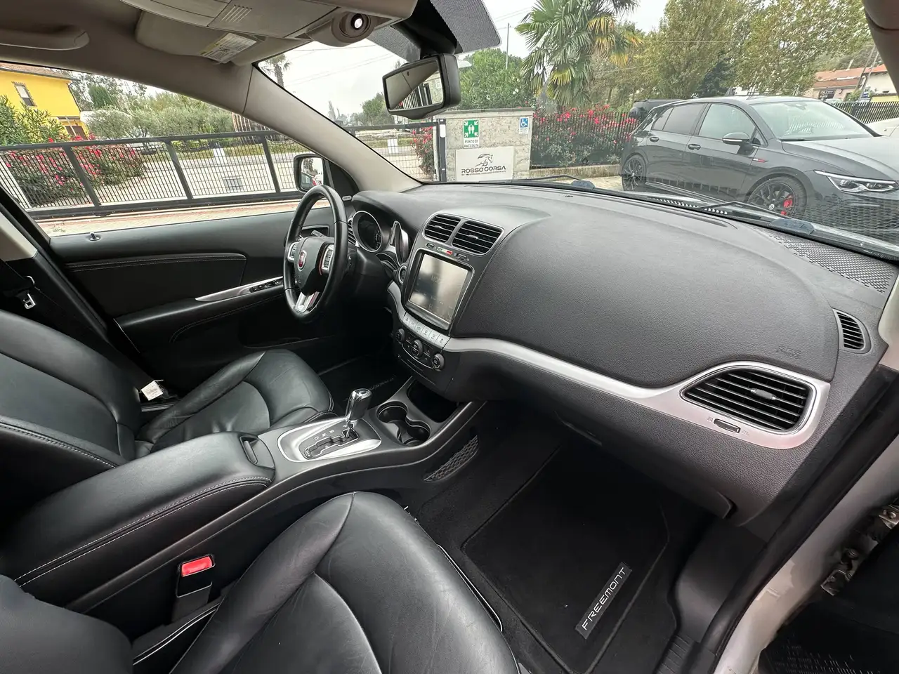 Fiat Freemont 2.0 MJT 170 Lounge 4x4 | 170 ch | BVA | 7 places | Cuir | GPS | Sièges chauffants | Caméra de recul