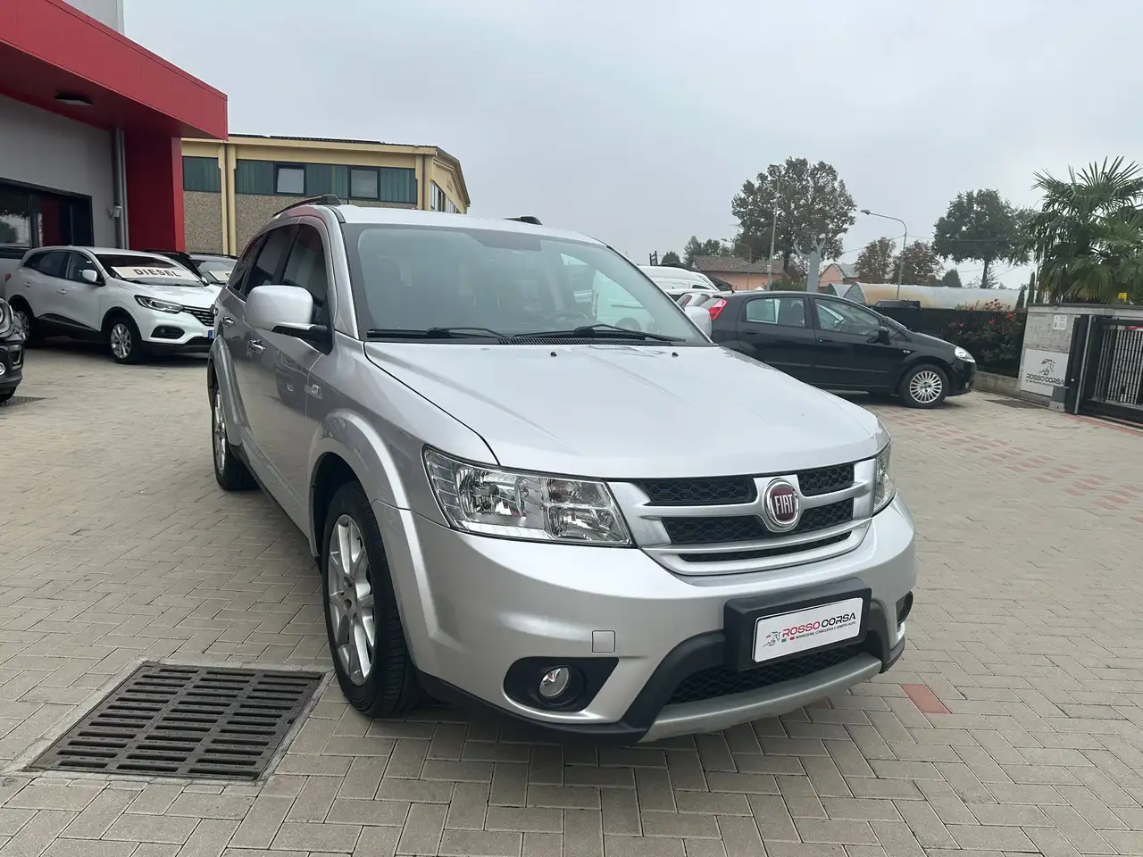 Fiat Freemont 2.0 MJT 170 Lounge 4x4 | 170 ch | BVA | 7 places | Cuir | GPS | Sièges chauffants | Caméra de recul