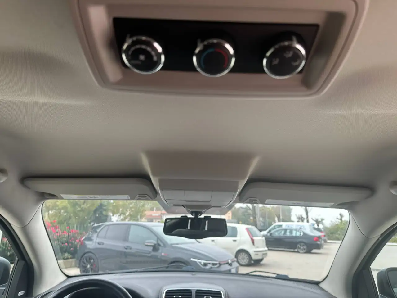 Fiat Freemont 2.0 MJT 170 Lounge 4x4 | 170 ch | BVA | 7 places | Cuir | GPS | Sièges chauffants | Caméra de recul