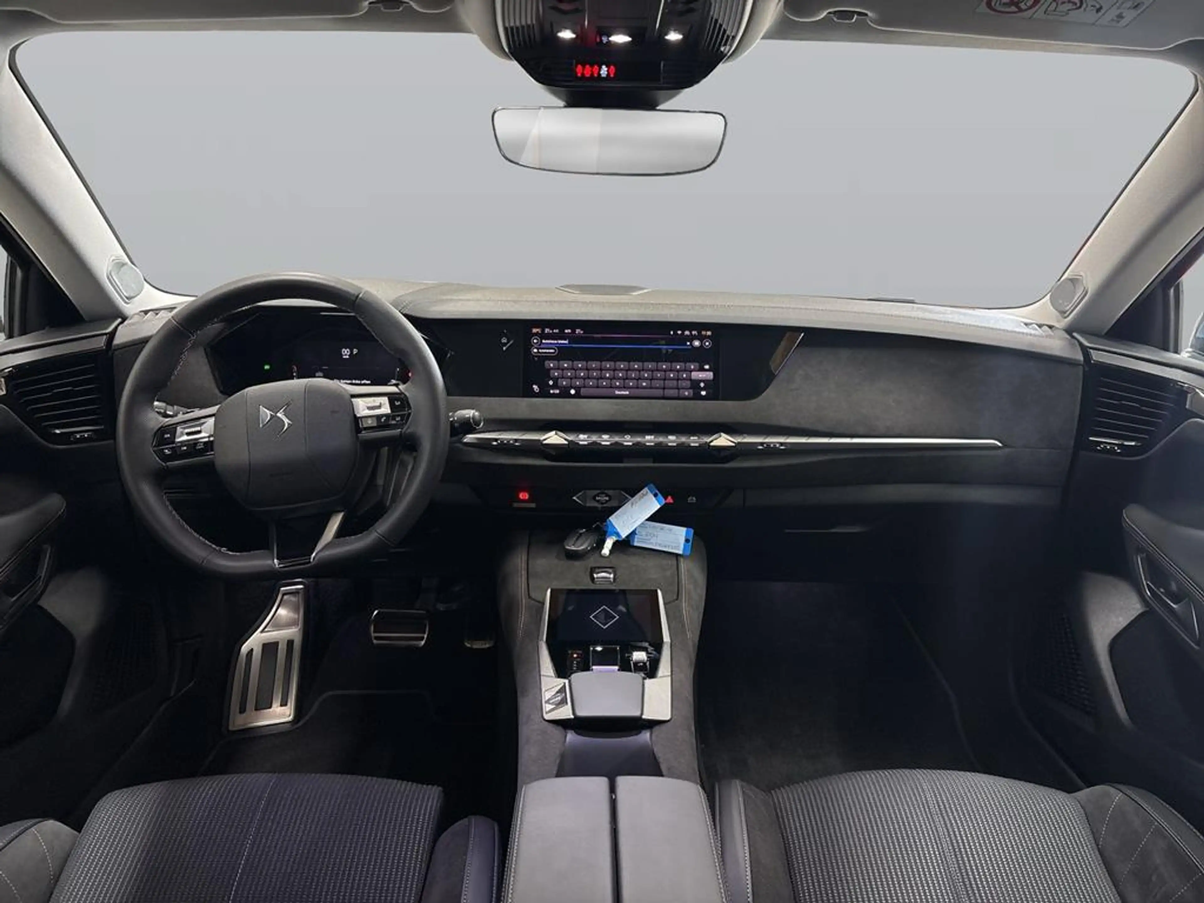 DS Automobiles DS 4 1.2 PureTech 130 Performance Line+ — photo 10